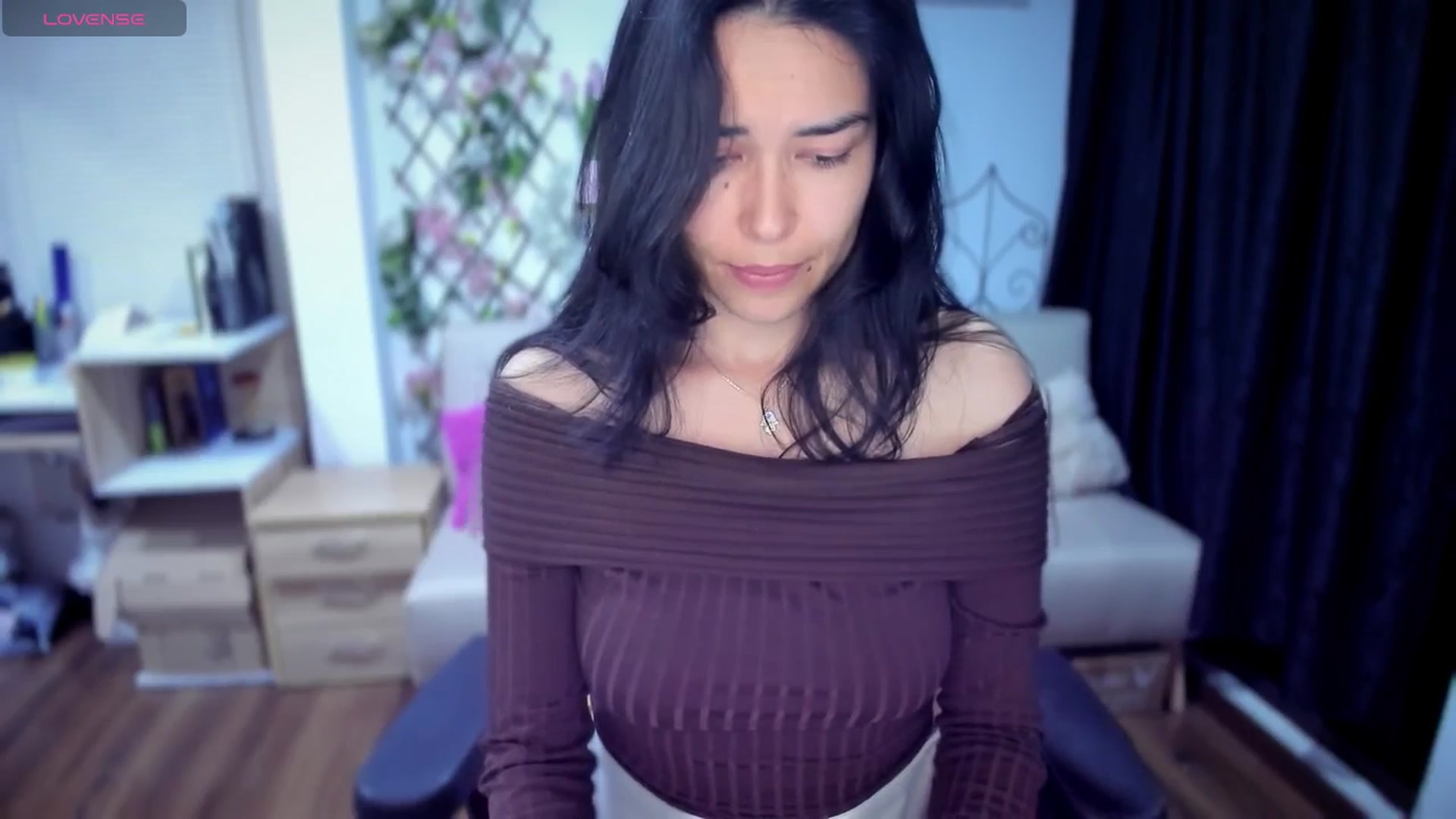 Gallery image thumbnail from LunaLuneraa's myfreecams stream on, 07/11/2025, 07:55 image 13 of 20