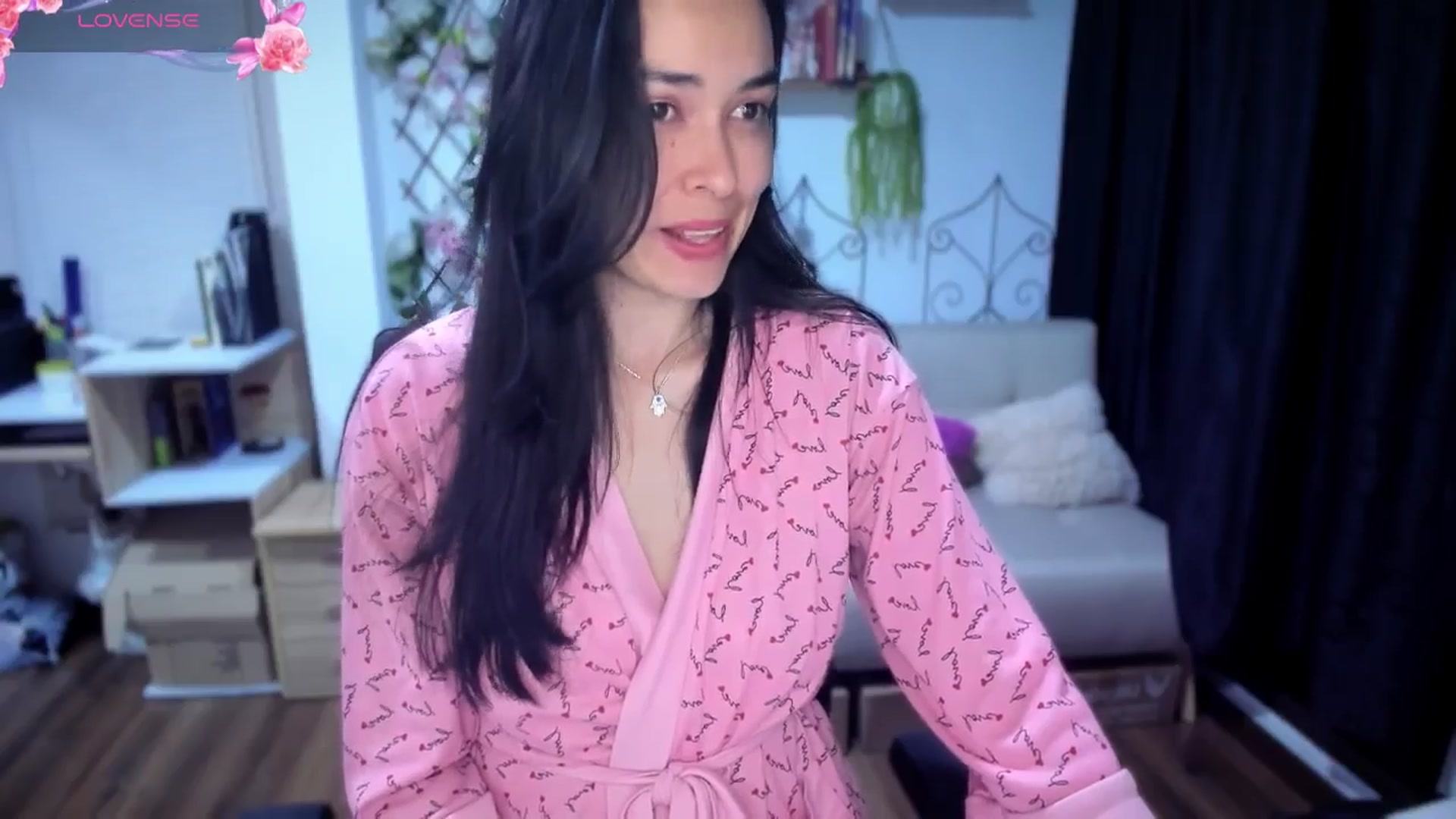 Gallery image thumbnail from LunaLuneraa's myfreecams stream on, 07/14/2025, 09:52 image 20 of 20