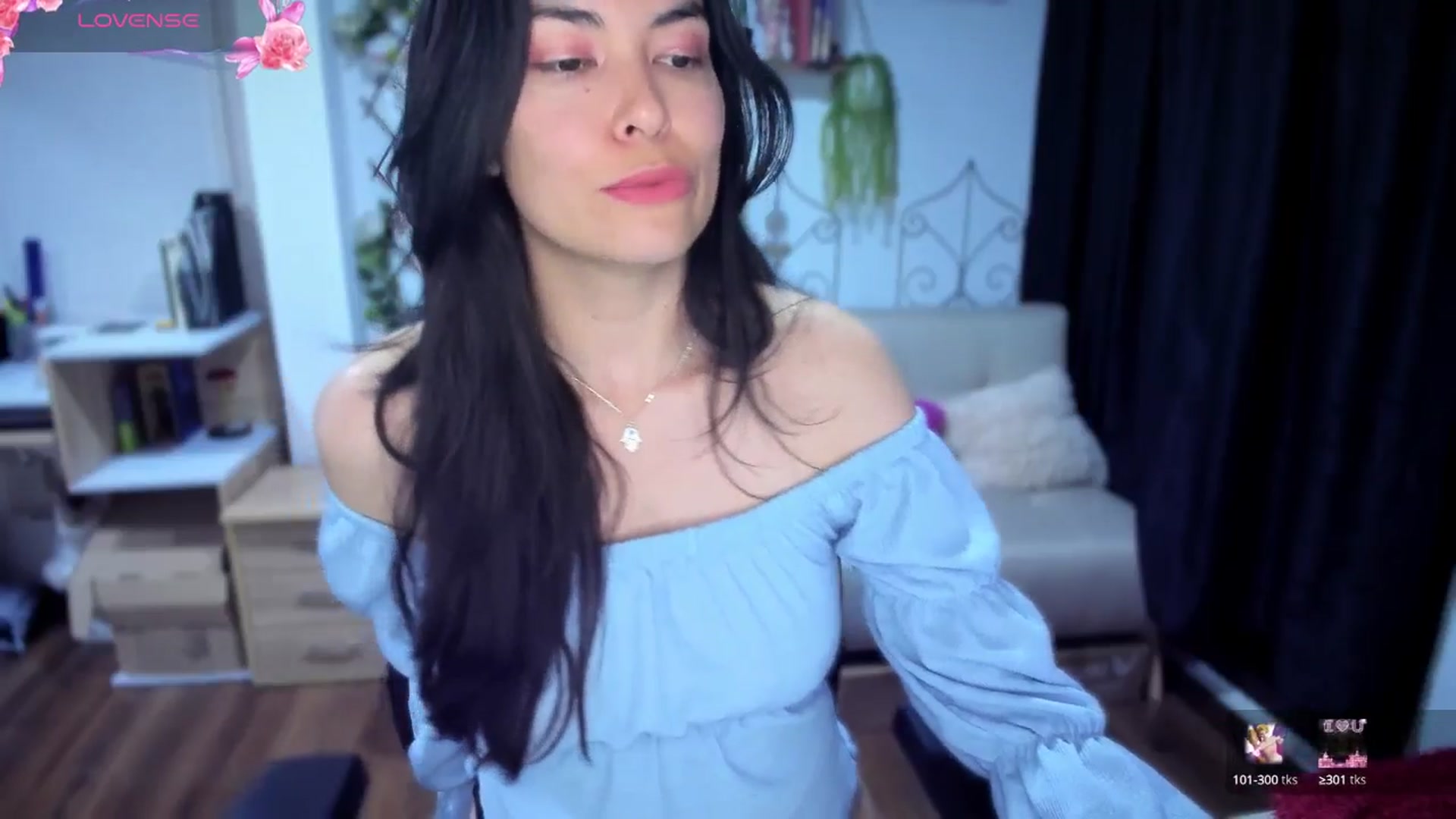 Gallery image thumbnail from LunaLuneraa's myfreecams stream on, 07/15/2025, 07:22 image 12 of 20
