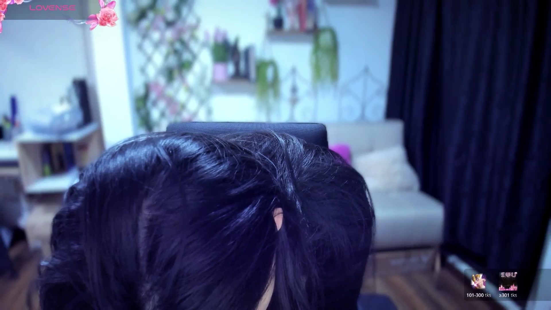 Gallery image thumbnail from LunaLuneraa's myfreecams stream on, 07/21/2025, 07:44 image 7 of 20