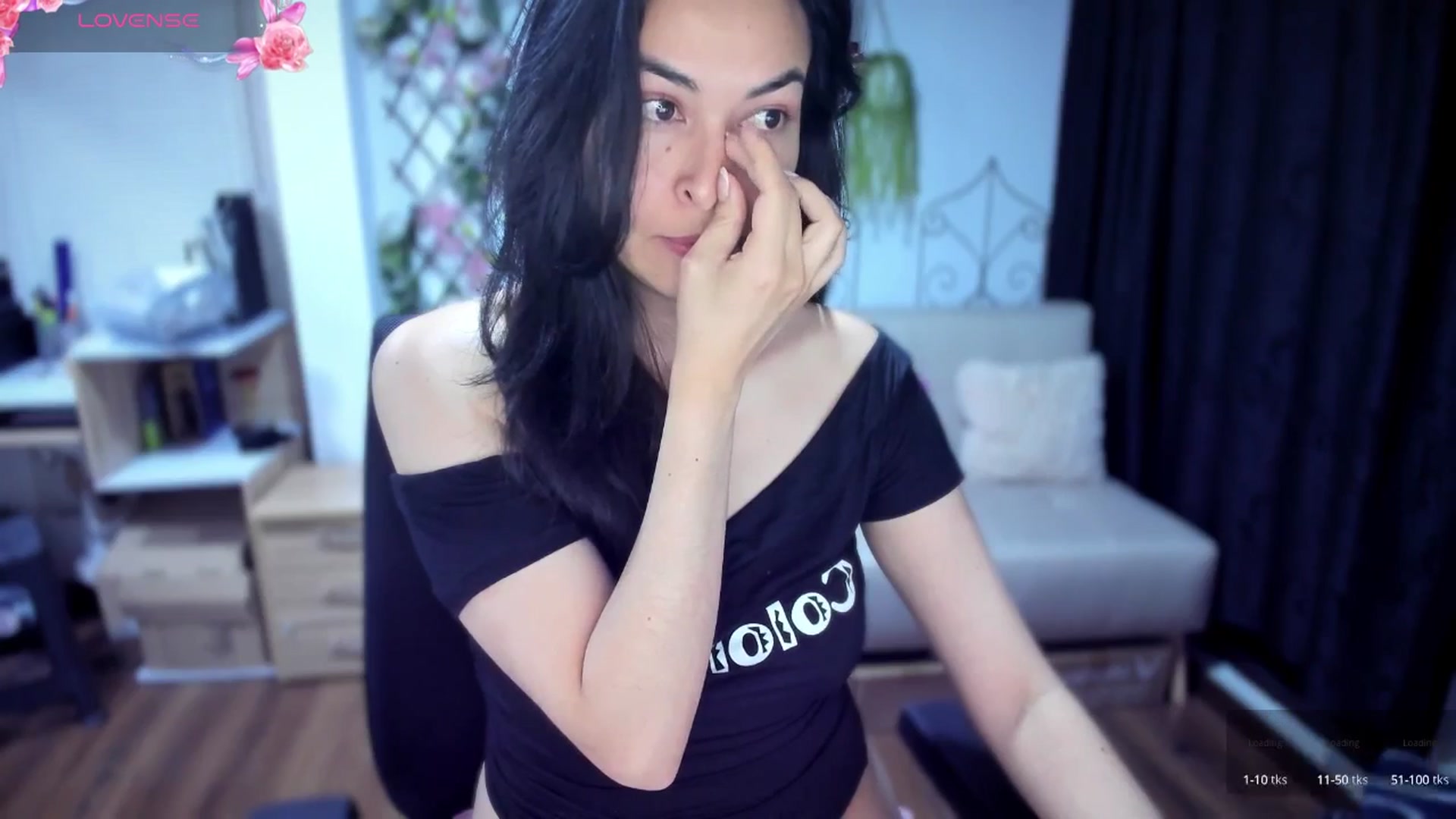 Gallery image thumbnail from LunaLuneraa's myfreecams stream on, 07/24/2025, 09:05 image 3 of 20