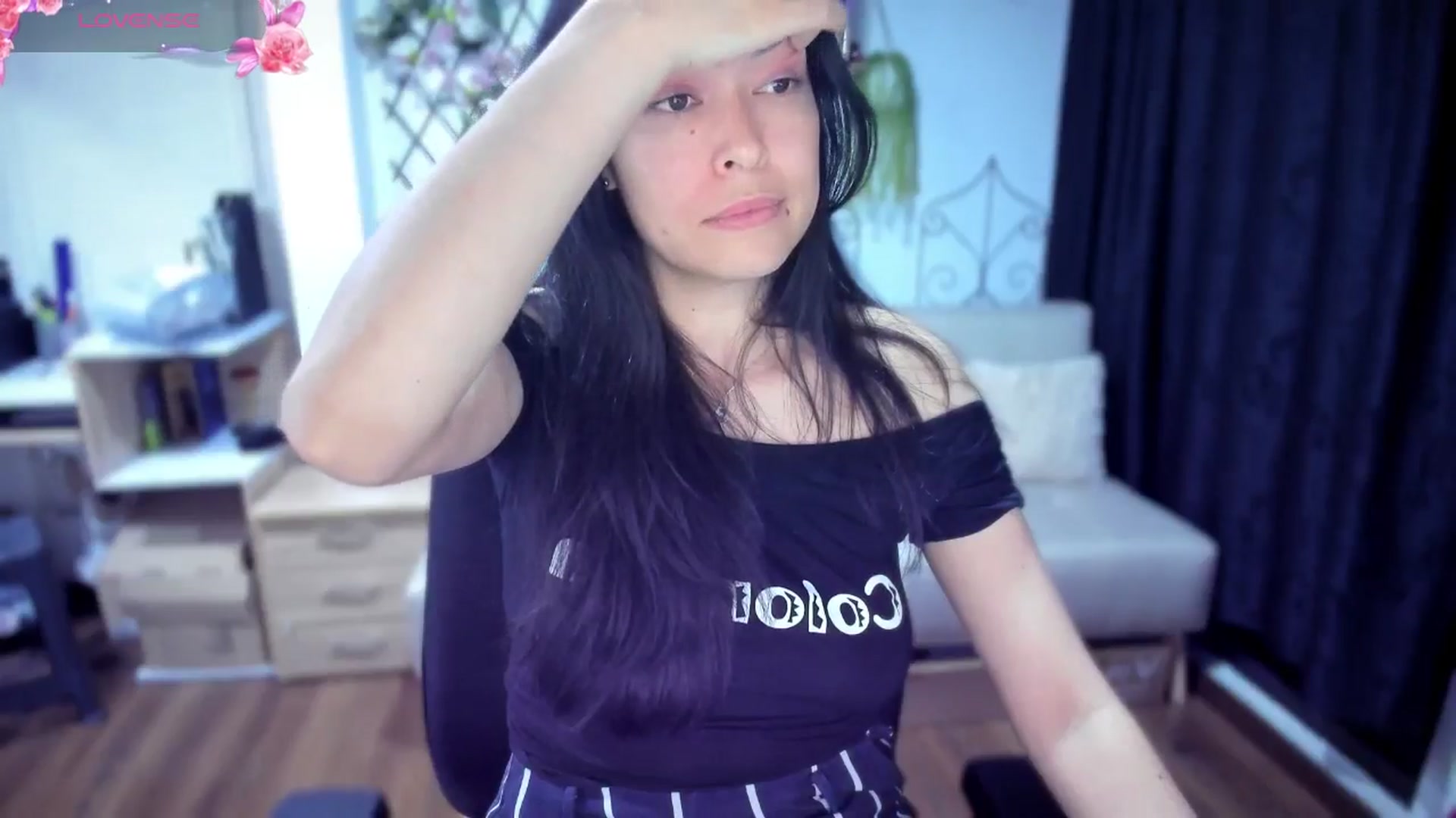Gallery image thumbnail from LunaLuneraa's myfreecams stream on, 07/24/2025, 09:05 image 9 of 20