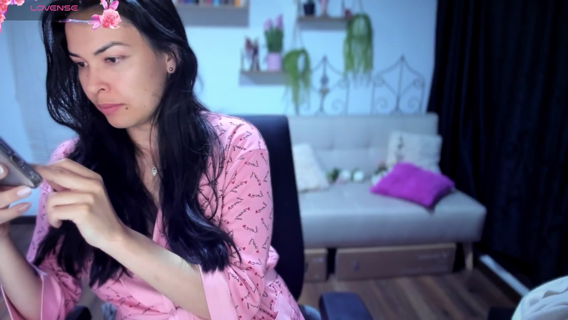 Gallery image thumbnail from LunaLuneraa's myfreecams stream on, 08/05/2025, 07:49 image 20 of 20