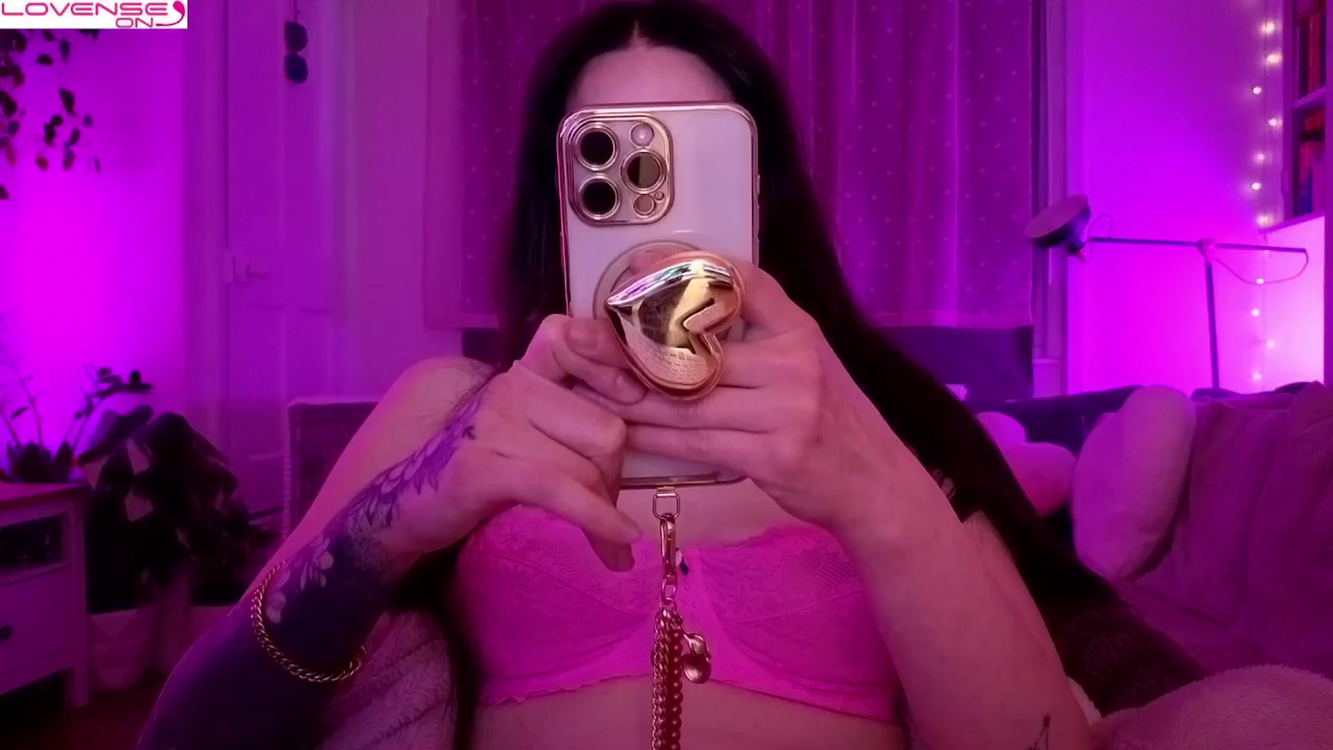Gallery image thumbnail from LunaMaya's myfreecams stream on, 01/14/2026, 15:42 image 7 of 20