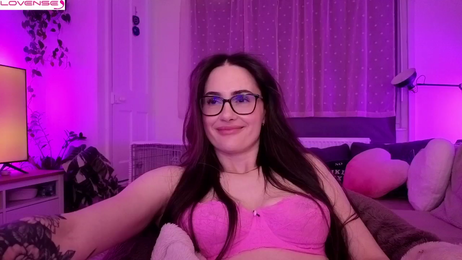 Gallery image thumbnail from LunaMaya's myfreecams stream on, 01/14/2026, 15:42 image 18 of 20