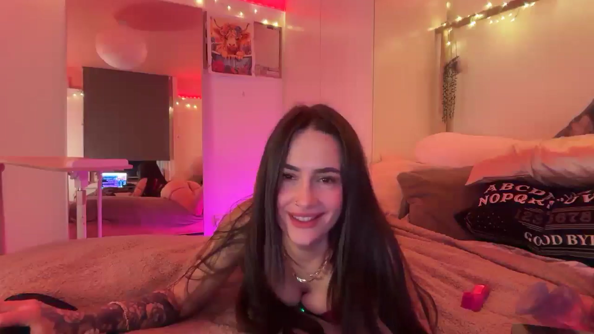 Gallery image thumbnail from LunaMaya's myfreecams stream on, 01/23/2026, 18:42 image 9 of 20