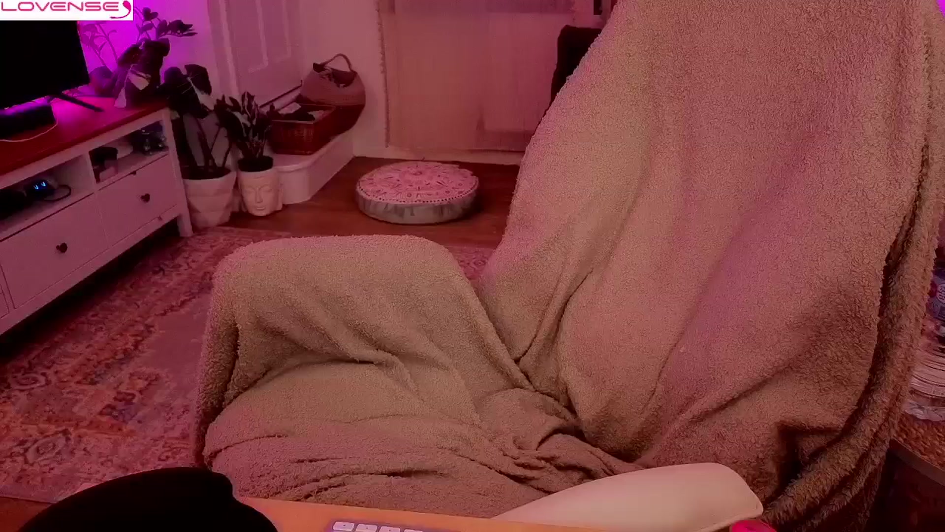 Gallery image thumbnail from LunaMaya's myfreecams stream on, 02/14/2026, 02:09 image 18 of 20