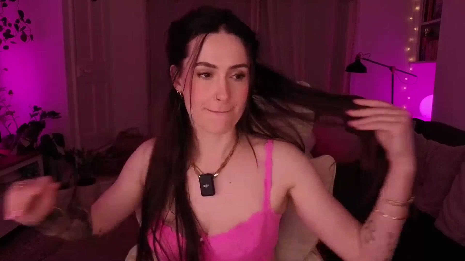 Gallery image thumbnail from LunaMaya's myfreecams stream on, 02/21/2026, 22:13 image 16 of 20