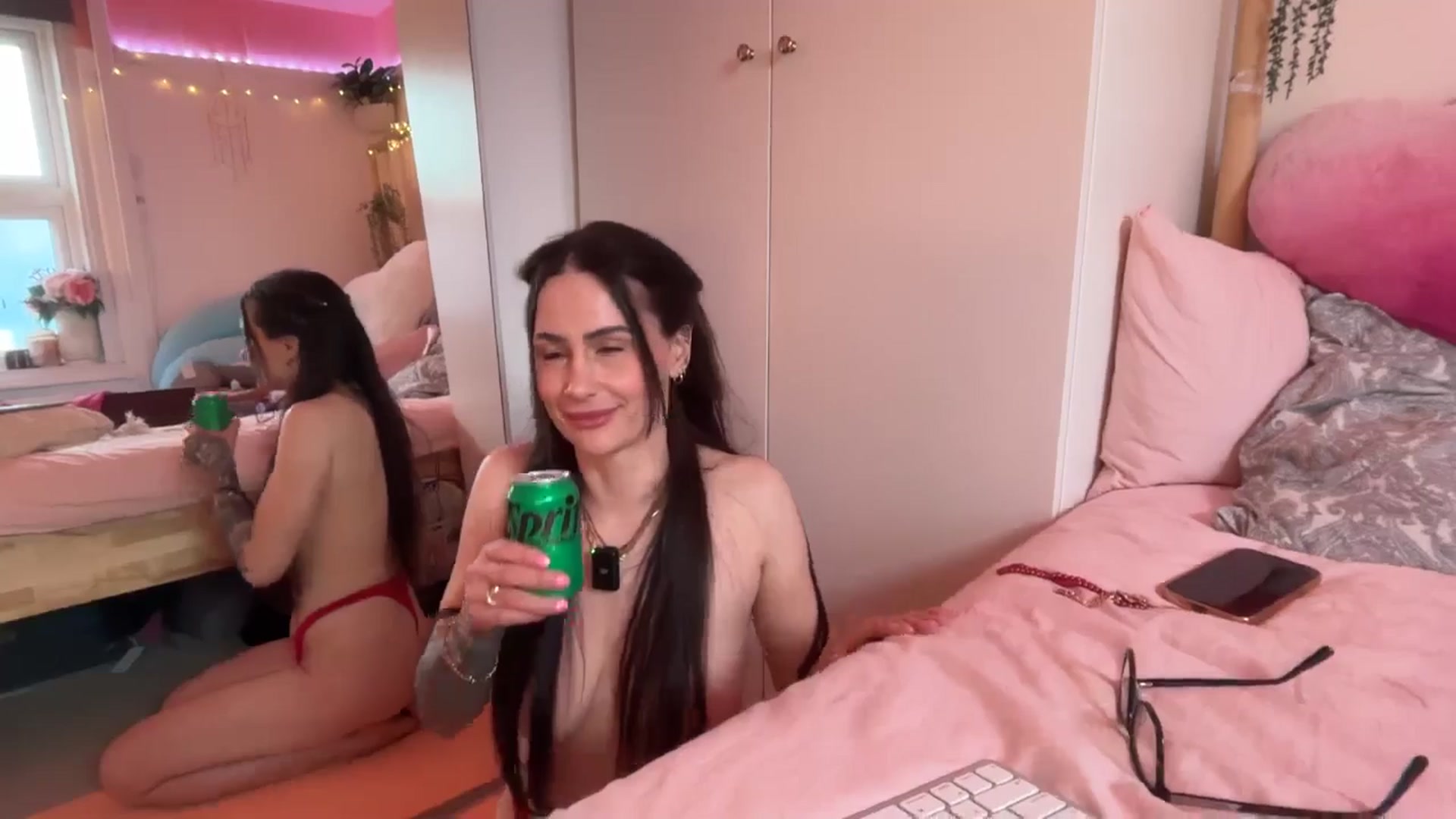 Gallery image thumbnail from LunaMaya's myfreecams stream on, 02/26/2026, 17:34 image 7 of 20