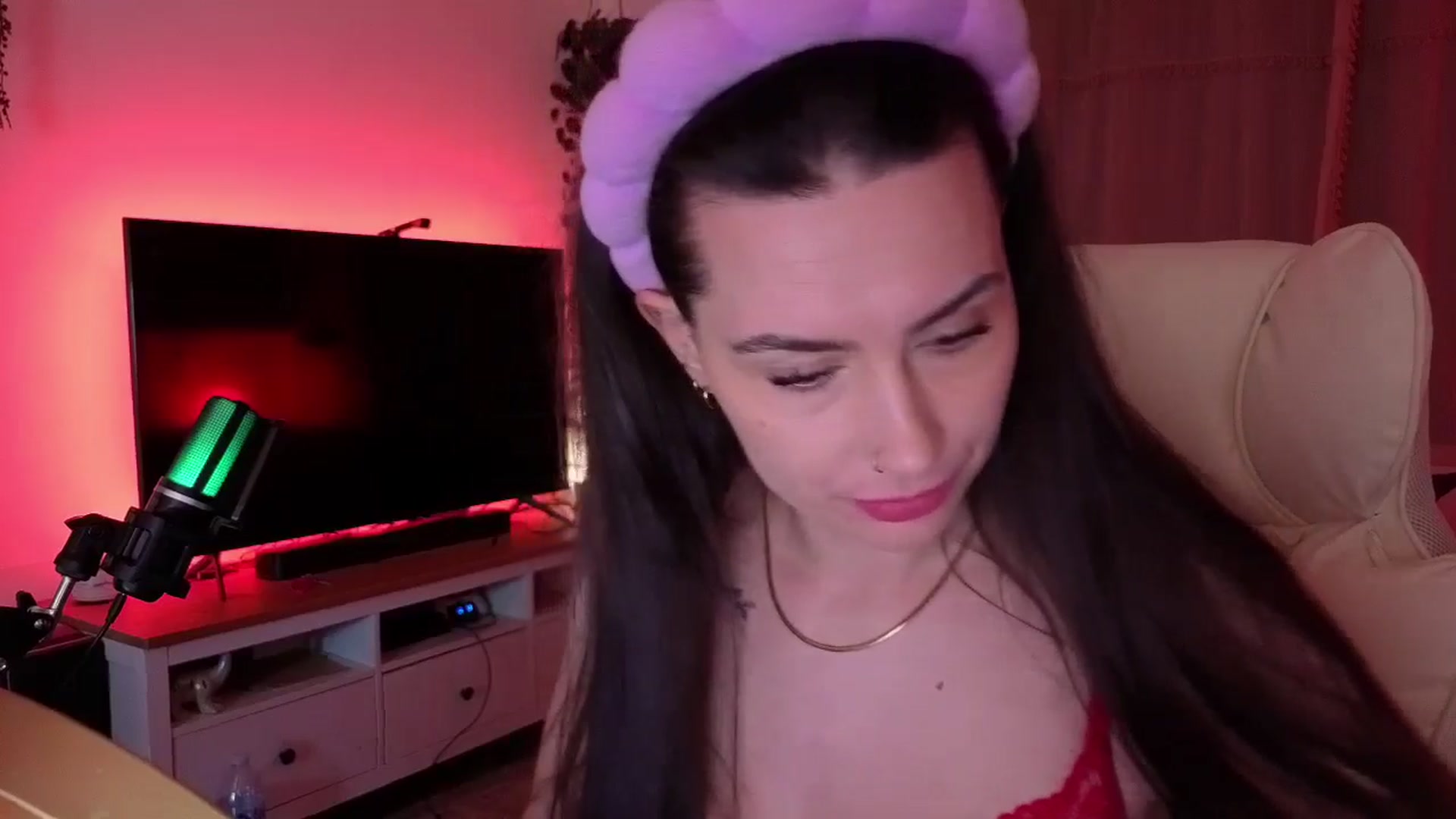 Gallery image thumbnail from LunaMaya's myfreecams stream on, 03/13/2026, 15:13 image 6 of 20