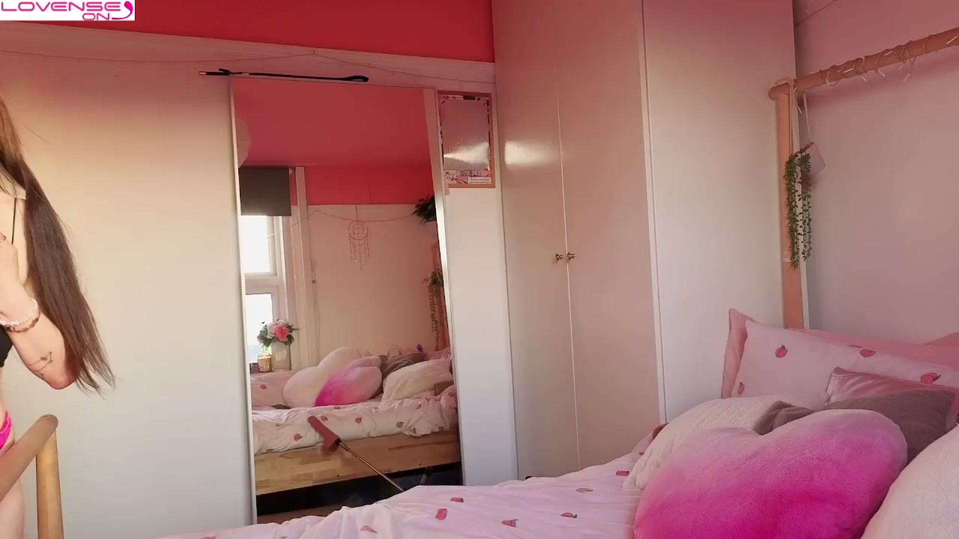 Gallery image thumbnail from LunaMaya's myfreecams stream on, 03/18/2026, 17:40 image 13 of 20