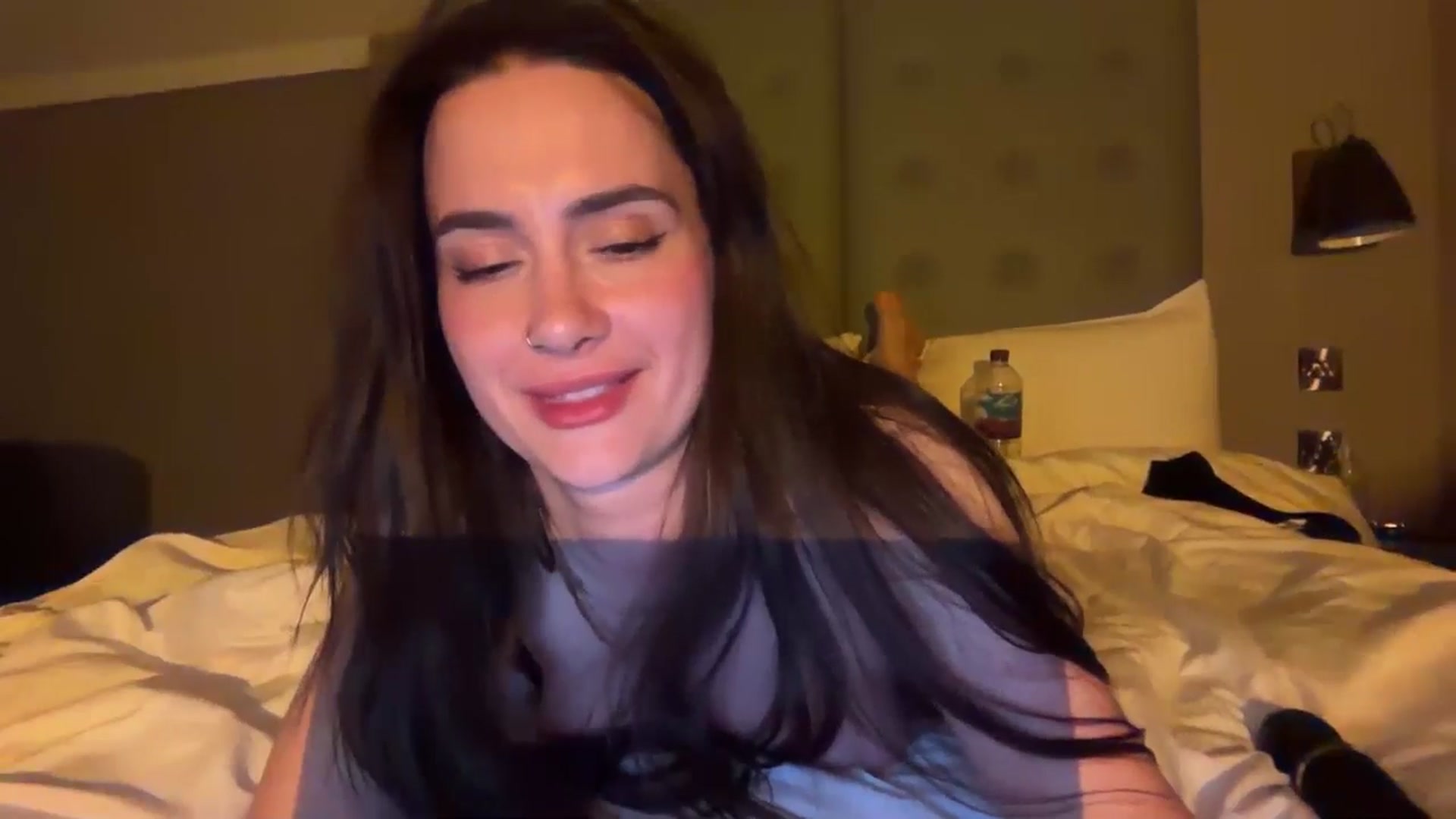 Gallery image thumbnail from LunaMaya's myfreecams stream on, 04/27/2026, 24:12 image 5 of 20