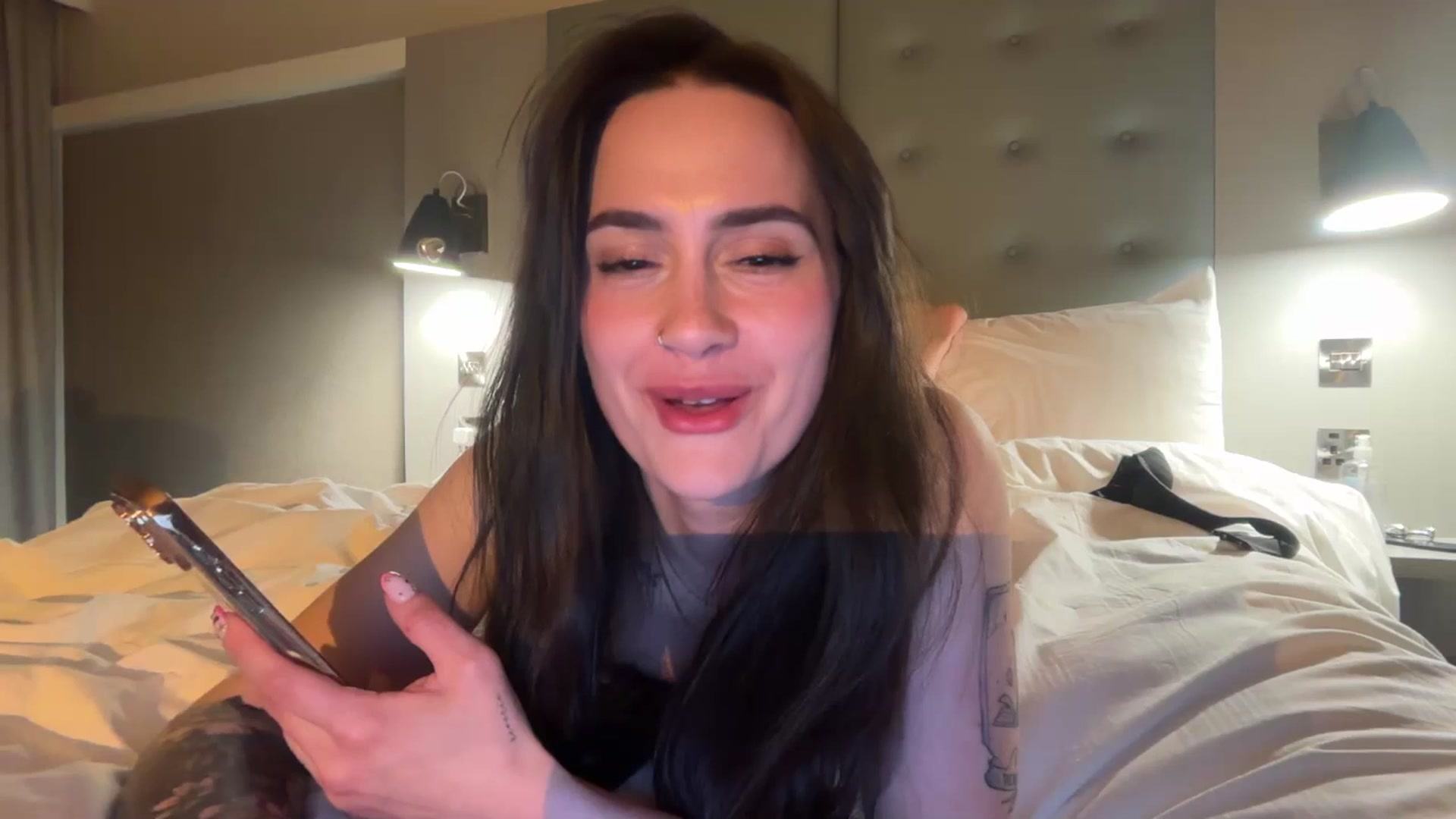 Gallery image thumbnail from LunaMaya's myfreecams stream on, 04/27/2026, 24:12 image 7 of 20