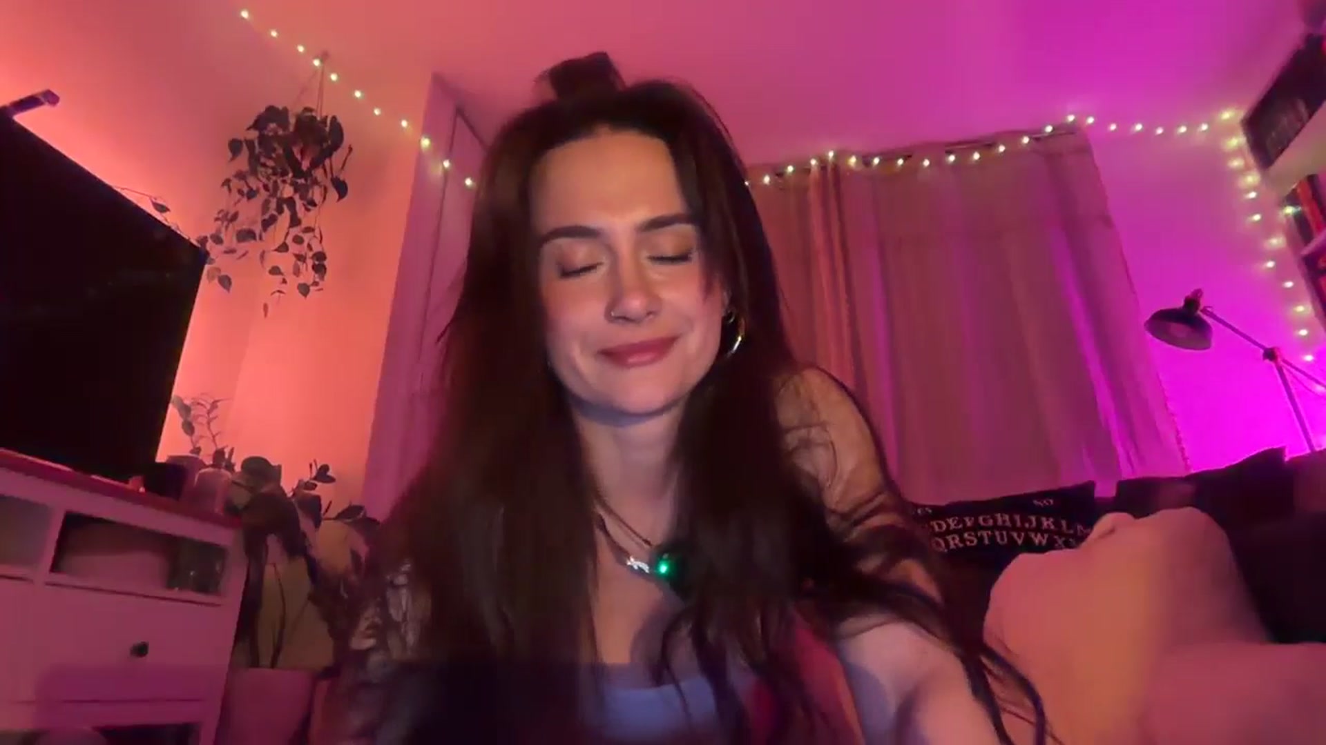 Gallery image thumbnail from LunaMaya's myfreecams stream on, 05/08/2026, 23:15 image 18 of 20