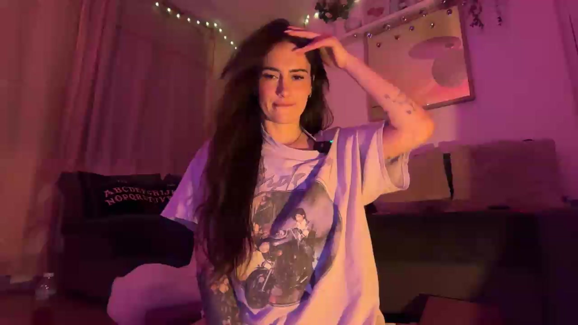 Gallery image thumbnail from LunaMaya's myfreecams stream on, 05/17/2026, 23:58 image 10 of 20