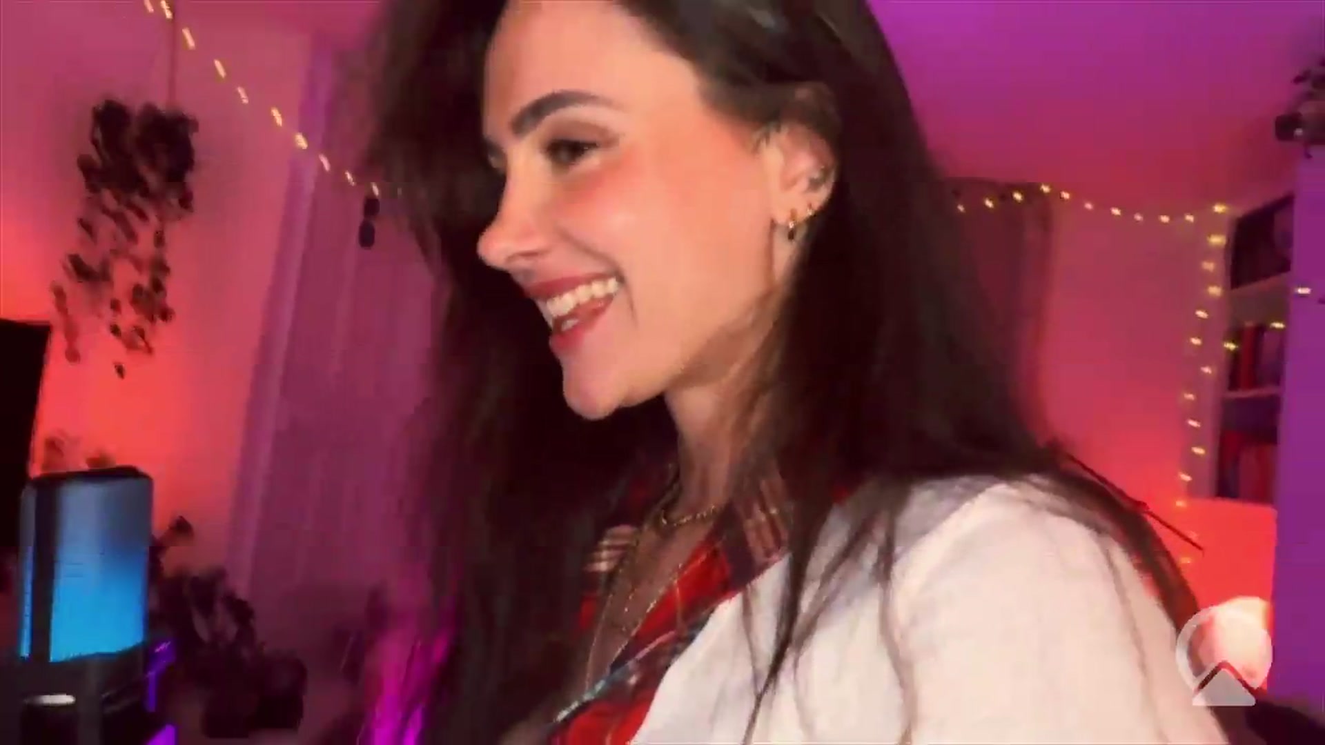 Gallery image thumbnail from LunaMaya's myfreecams stream on, 06/03/2026, 21:37 image 10 of 20