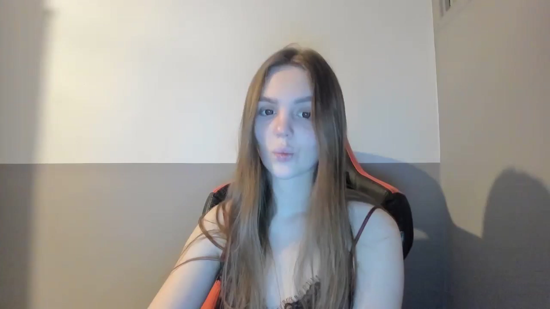 Gallery image thumbnail from LunaMystique's myfreecams stream on, 01/27/2025, 15:43 image 4 of 20