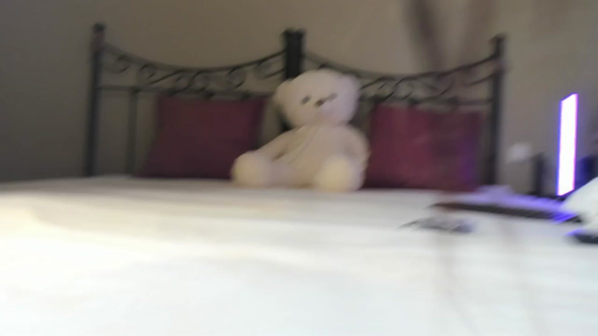 Gallery image thumbnail from LunaMystyque's myfreecams stream on, 04/22/2025, 22:04 image 15 of 20