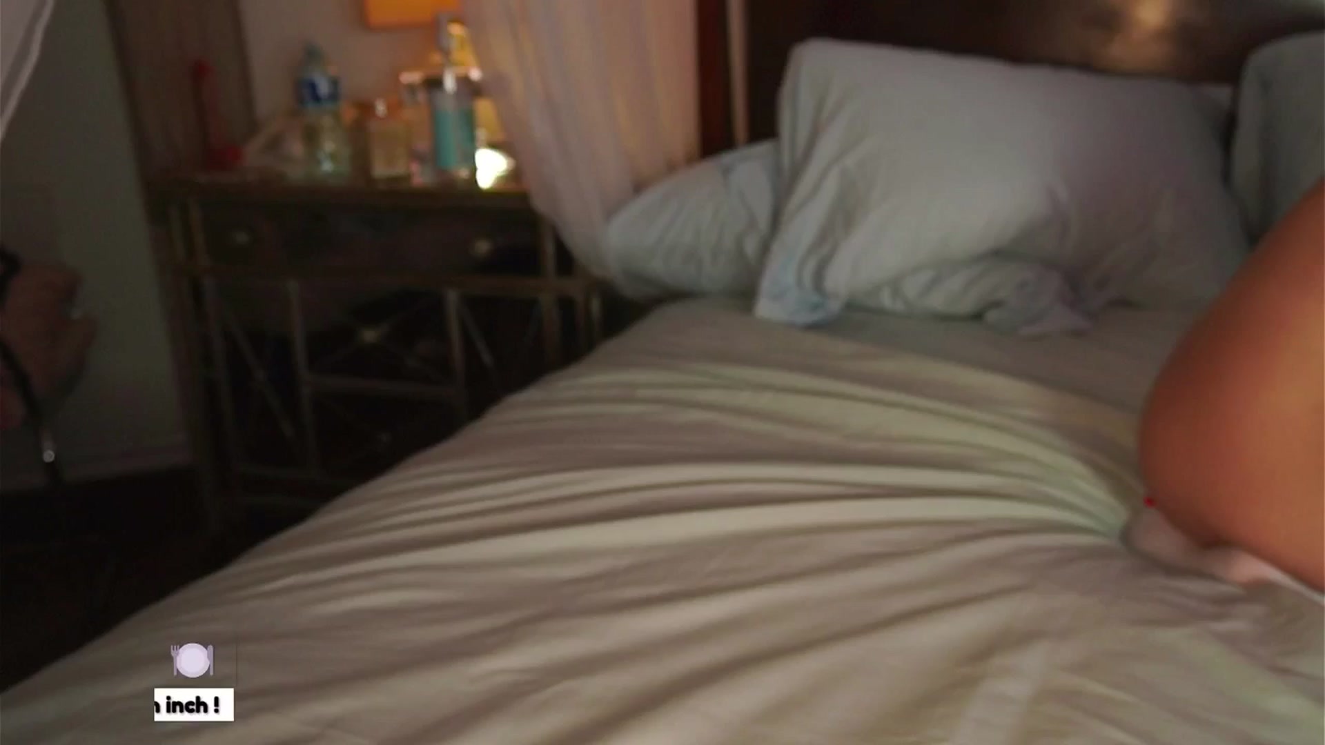 Gallery image thumbnail from LunaMystyque's myfreecams stream on, 10/04/2025, 24:39 image 19 of 20