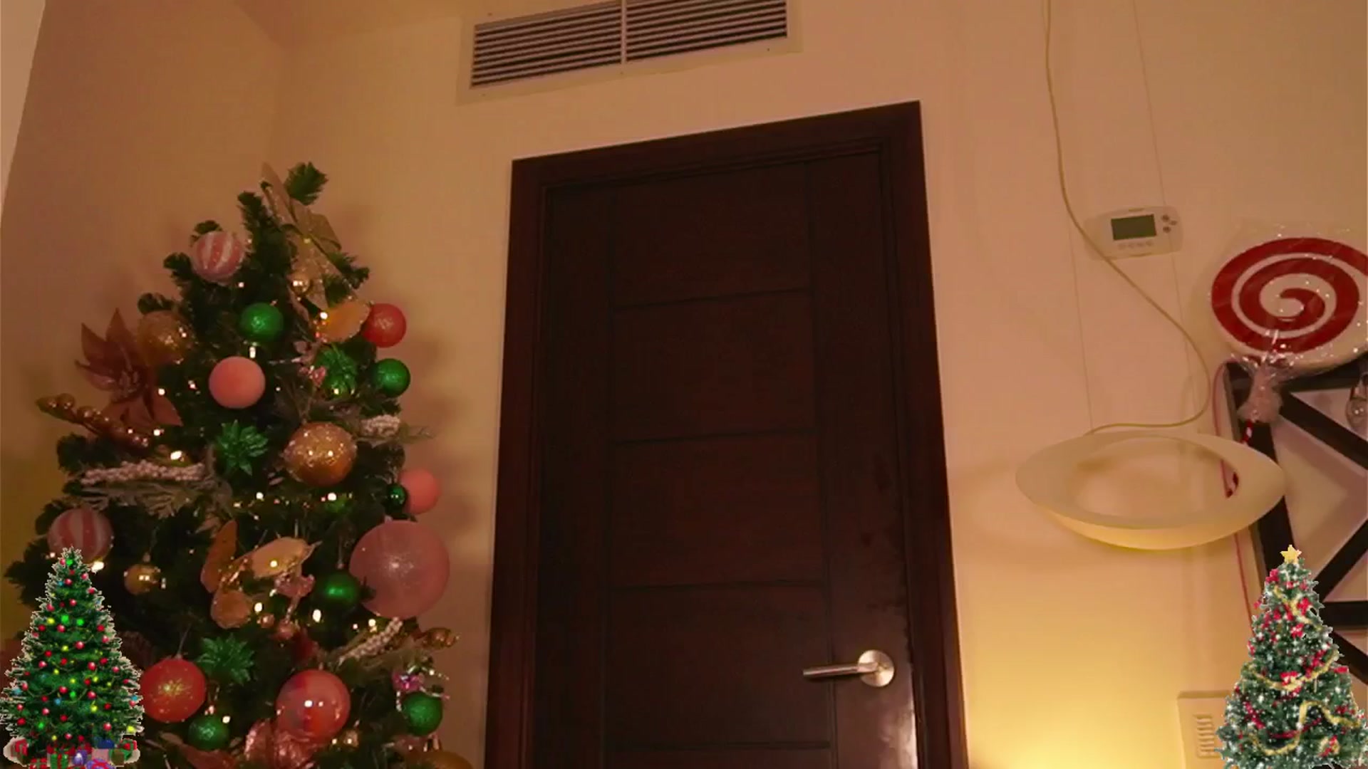 Gallery image thumbnail from LunaMystyque's myfreecams stream on, 12/25/2025, 24:51 image 6 of 20