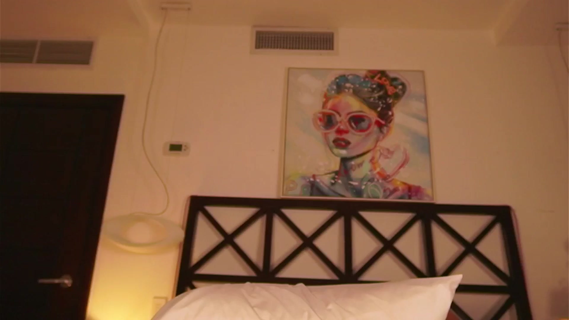 Gallery image thumbnail from LunaMystyque's myfreecams stream on, 02/11/2026, 04:06 image 10 of 20