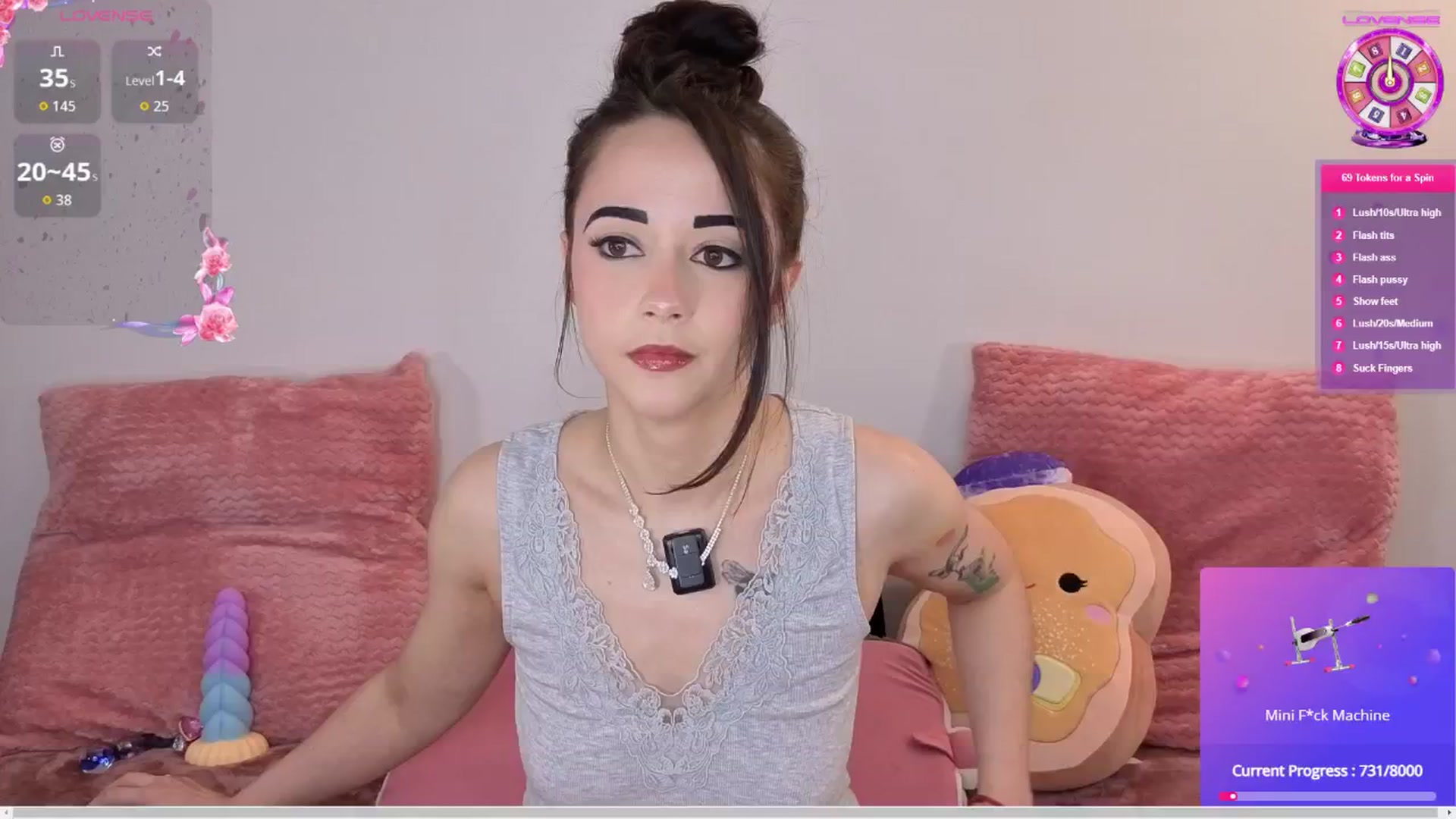 Gallery image thumbnail from LunaOlivine's myfreecams stream on, 08/31/2025, 03:32 image 4 of 20