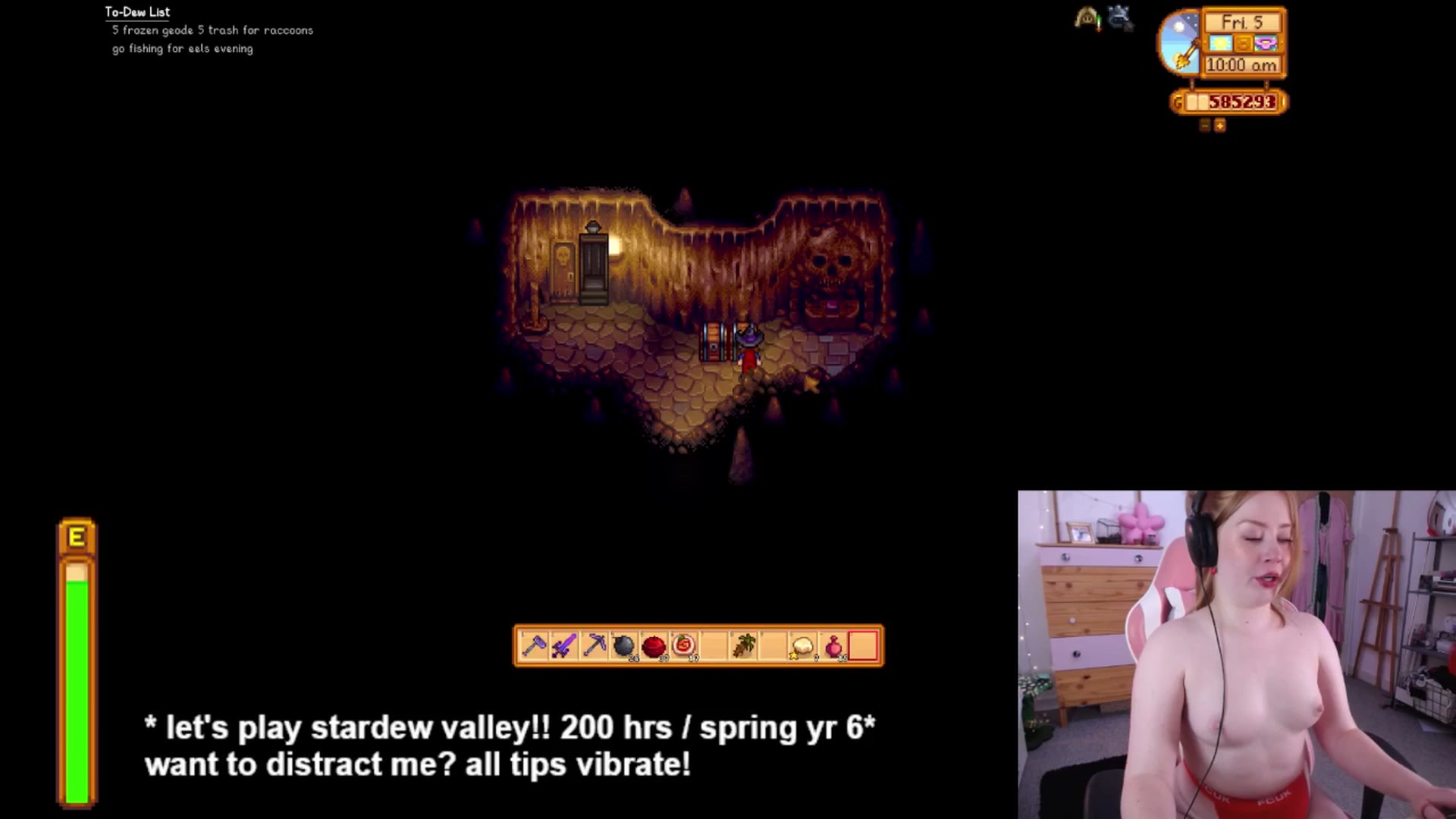 Gallery image thumbnail from LunaRoux's myfreecams stream on, 07/29/2024, 20:55 image 10 of 20