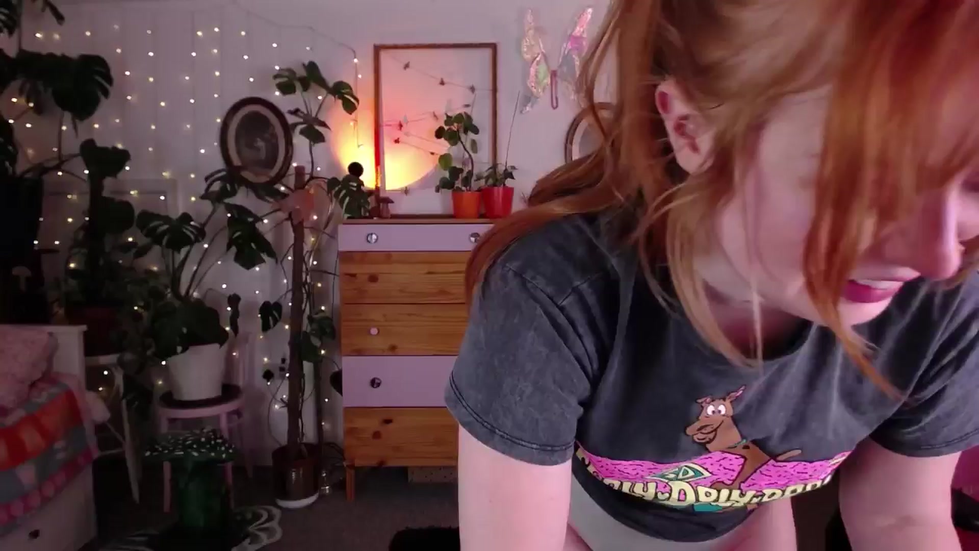 Gallery image thumbnail from LunaRoux's myfreecams stream on, 01/07/2025, 24:25 image 5 of 20