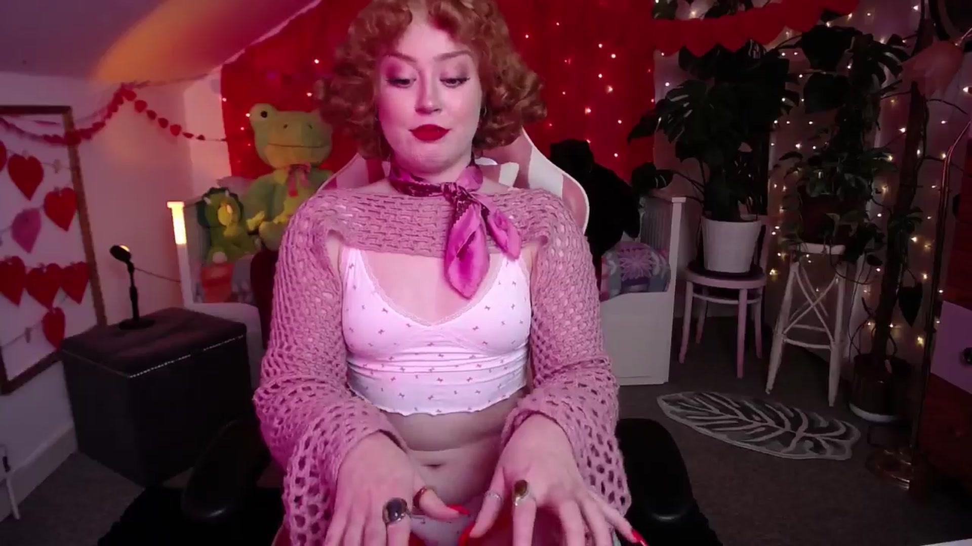Gallery image thumbnail from LunaRoux's myfreecams stream on, 02/03/2025, 22:52 image 3 of 20