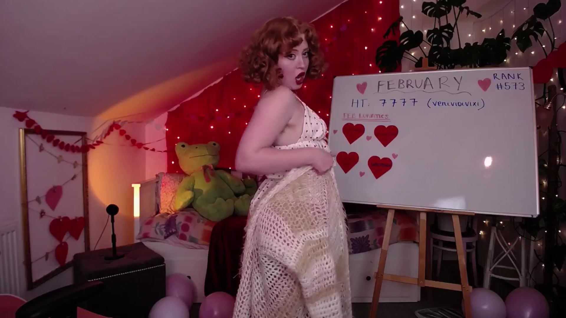 Gallery image thumbnail from LunaRoux's myfreecams stream on, 02/19/2025, 01:14 image 7 of 20