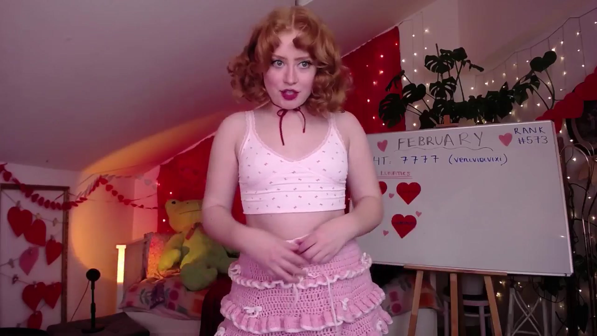 Gallery image thumbnail from LunaRoux's myfreecams stream on, 02/20/2025, 21:38 image 8 of 20
