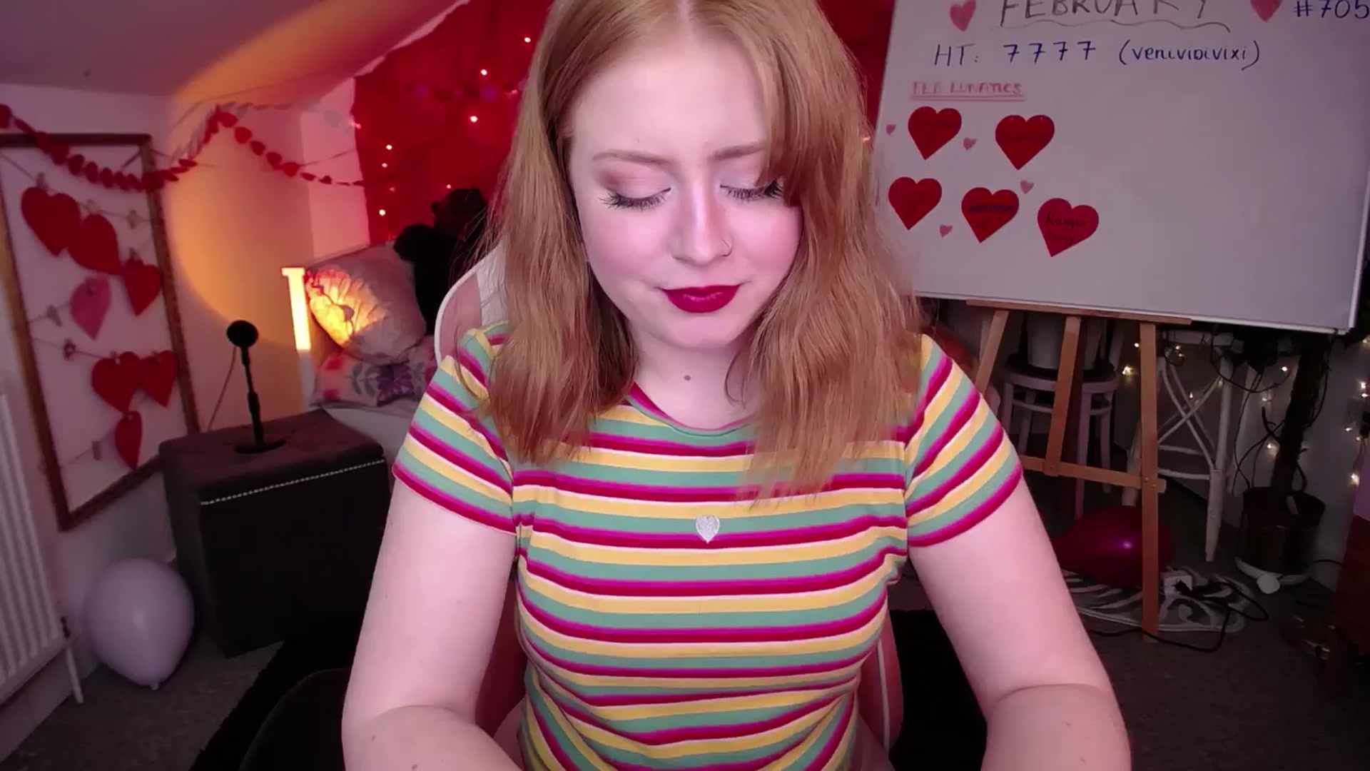 Gallery image thumbnail from LunaRoux's myfreecams stream on, 02/26/2025, 24:10 image 6 of 20