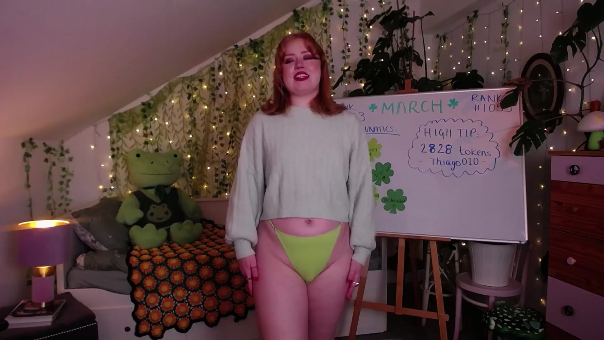 Gallery image thumbnail from LunaRoux's myfreecams stream on, 03/26/2025, 01:15 image 2 of 20