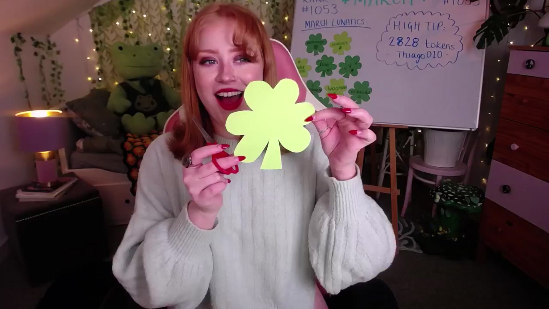 Gallery image thumbnail from LunaRoux's myfreecams stream on, 03/26/2025, 01:15 image 5 of 20