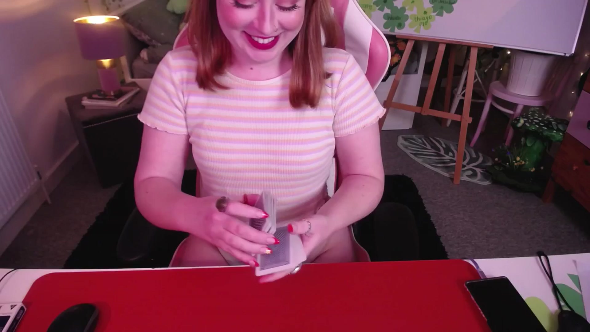 Gallery image thumbnail from LunaRoux's myfreecams stream on, 03/27/2025, 24:38 image 4 of 20