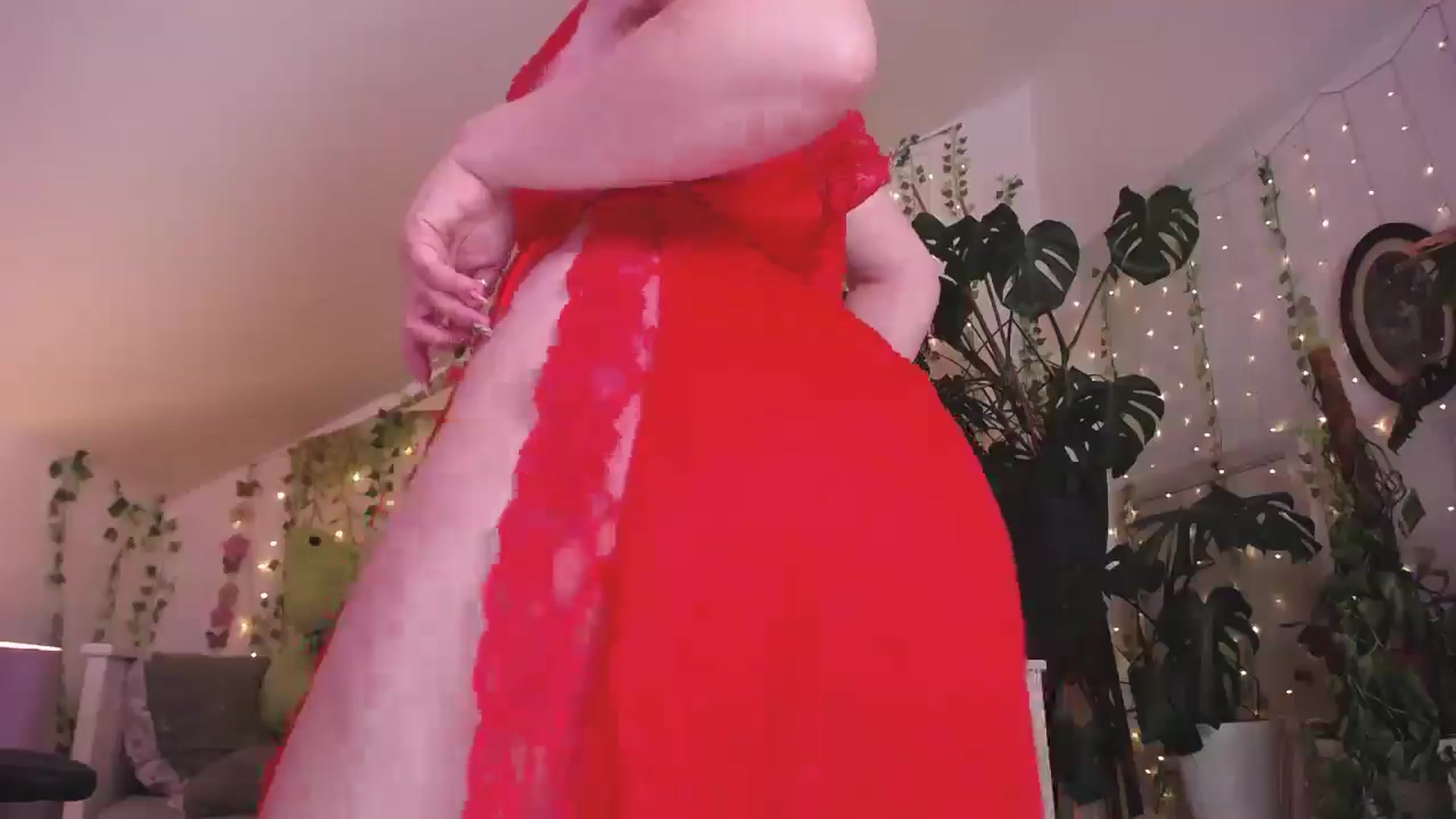Gallery image thumbnail from LunaRoux's myfreecams stream on, 06/18/2025, 21:27 image 4 of 20