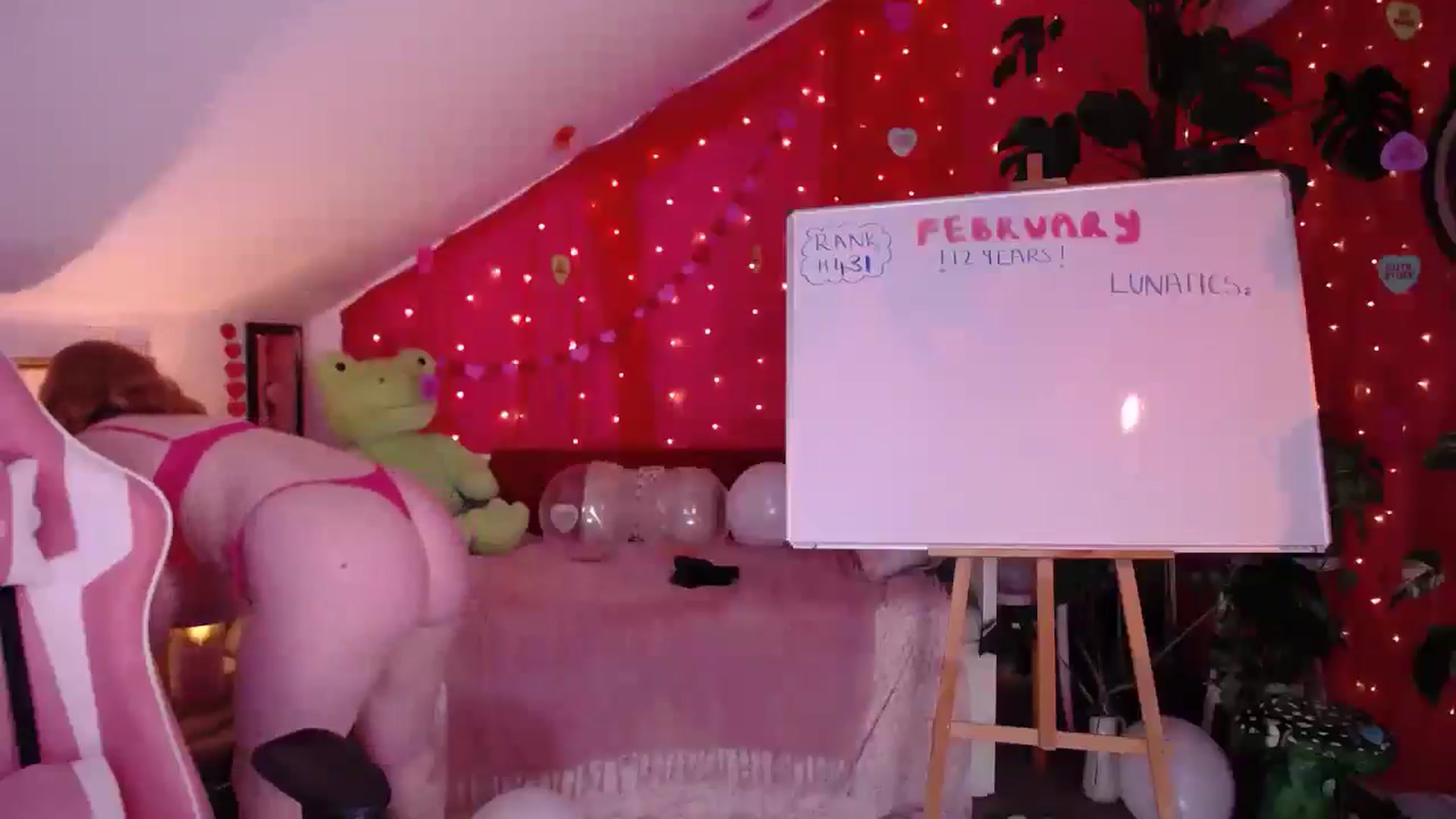 Gallery image thumbnail from LunaRoux's myfreecams stream on, 02/11/2026, 22:05 image 18 of 20