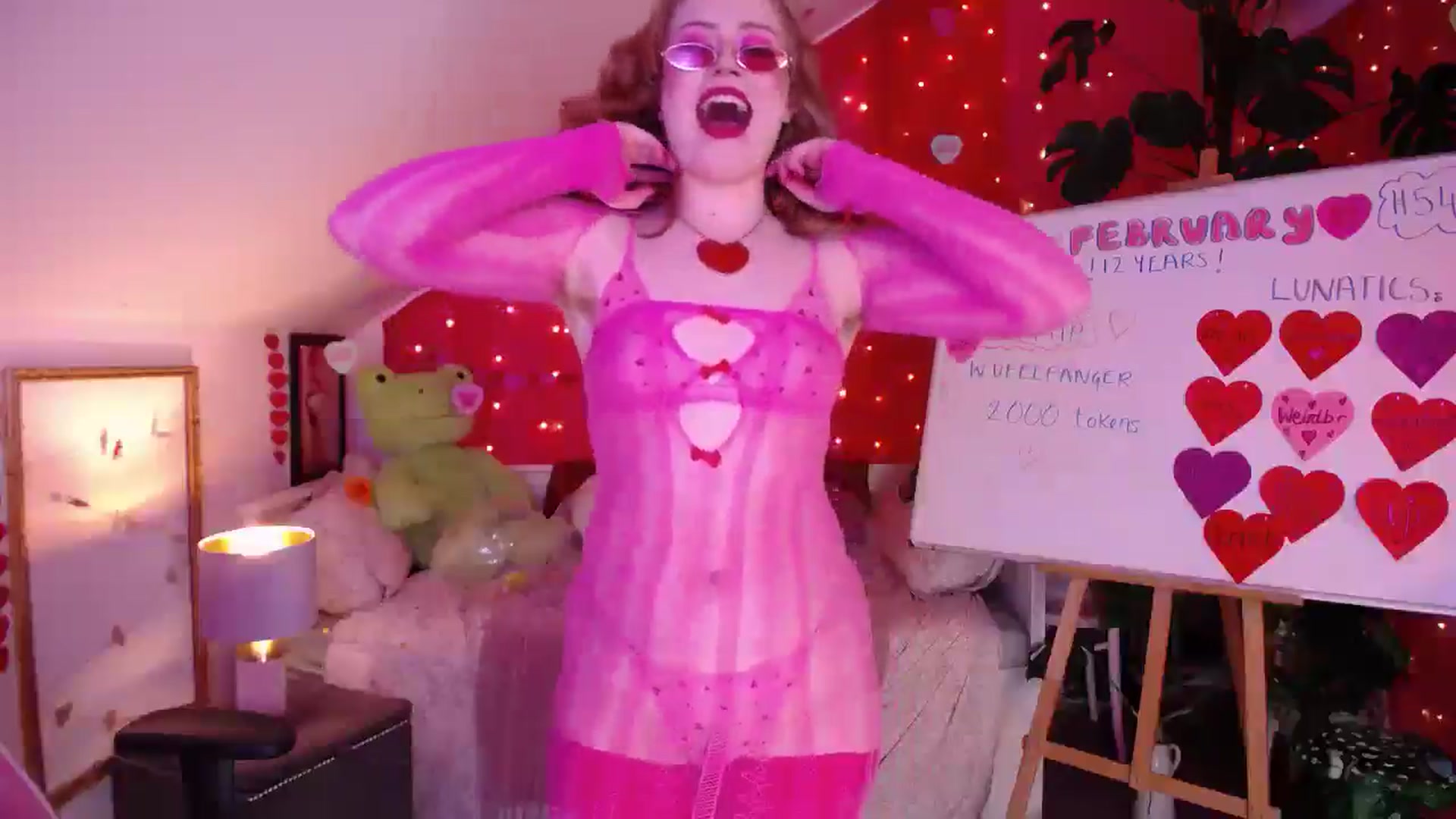 Gallery image thumbnail from LunaRoux's myfreecams stream on, 02/14/2026, 21:19 image 4 of 20