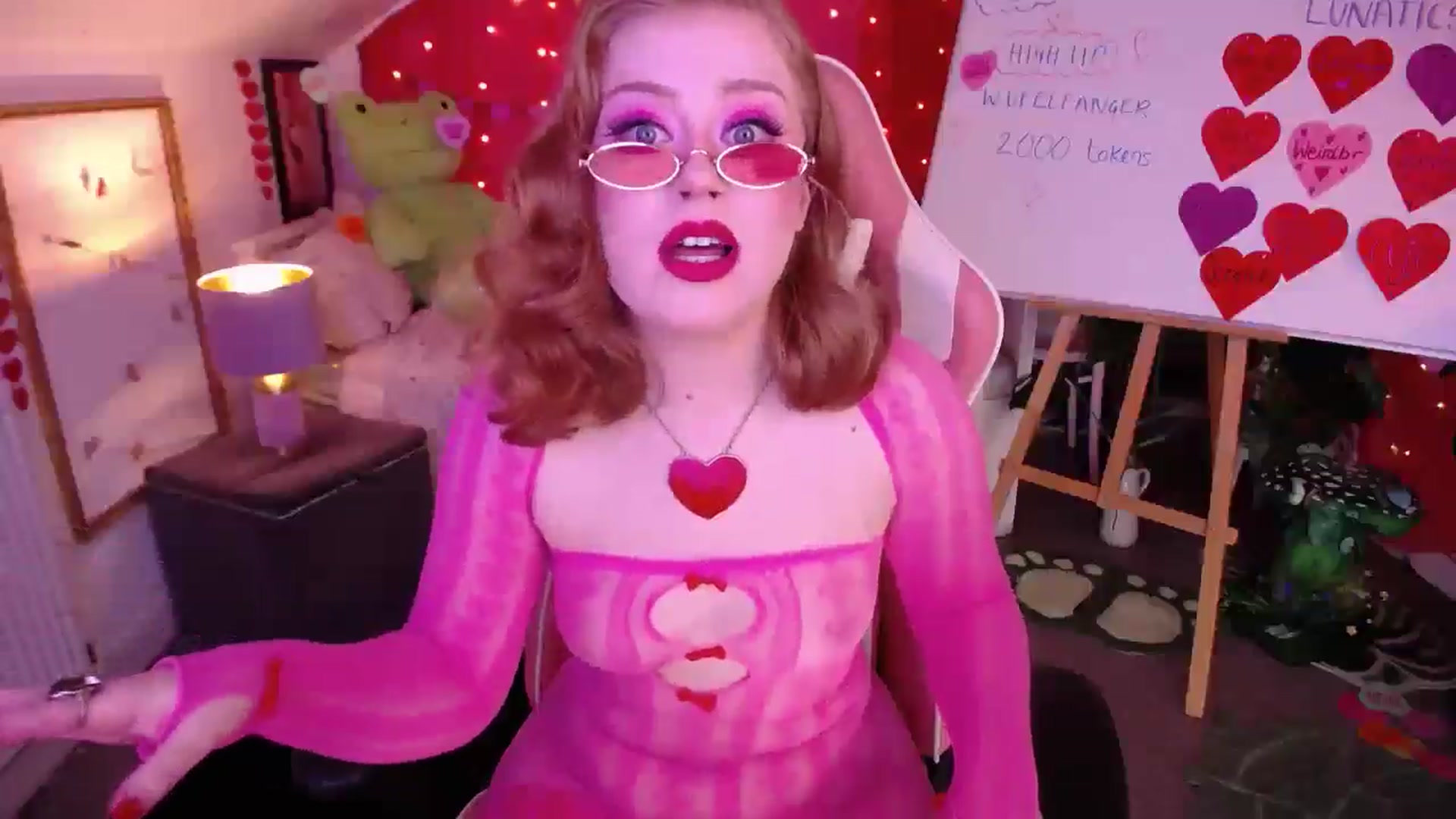 Gallery image thumbnail from LunaRoux's myfreecams stream on, 02/14/2026, 22:57 image 2 of 20