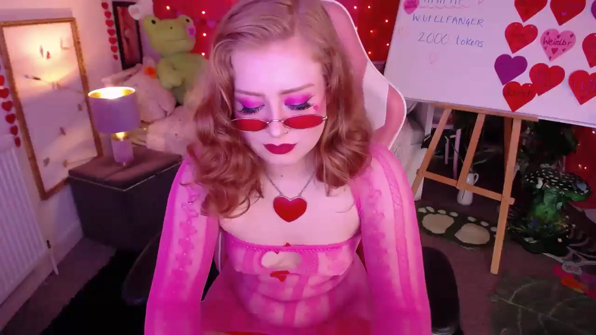 Gallery image thumbnail from LunaRoux's myfreecams stream on, 02/14/2026, 23:55 image 7 of 20