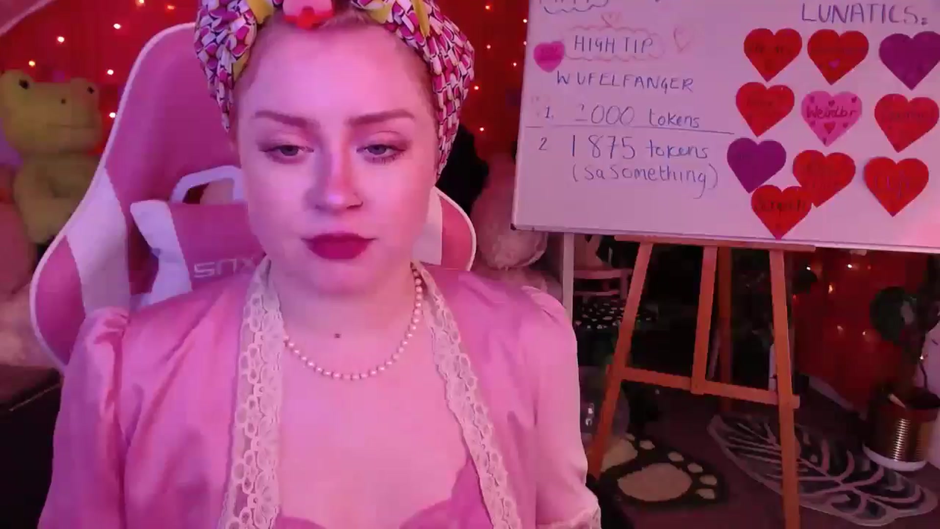 Gallery image thumbnail from LunaRoux's myfreecams stream on, 02/25/2026, 22:03 image 9 of 20