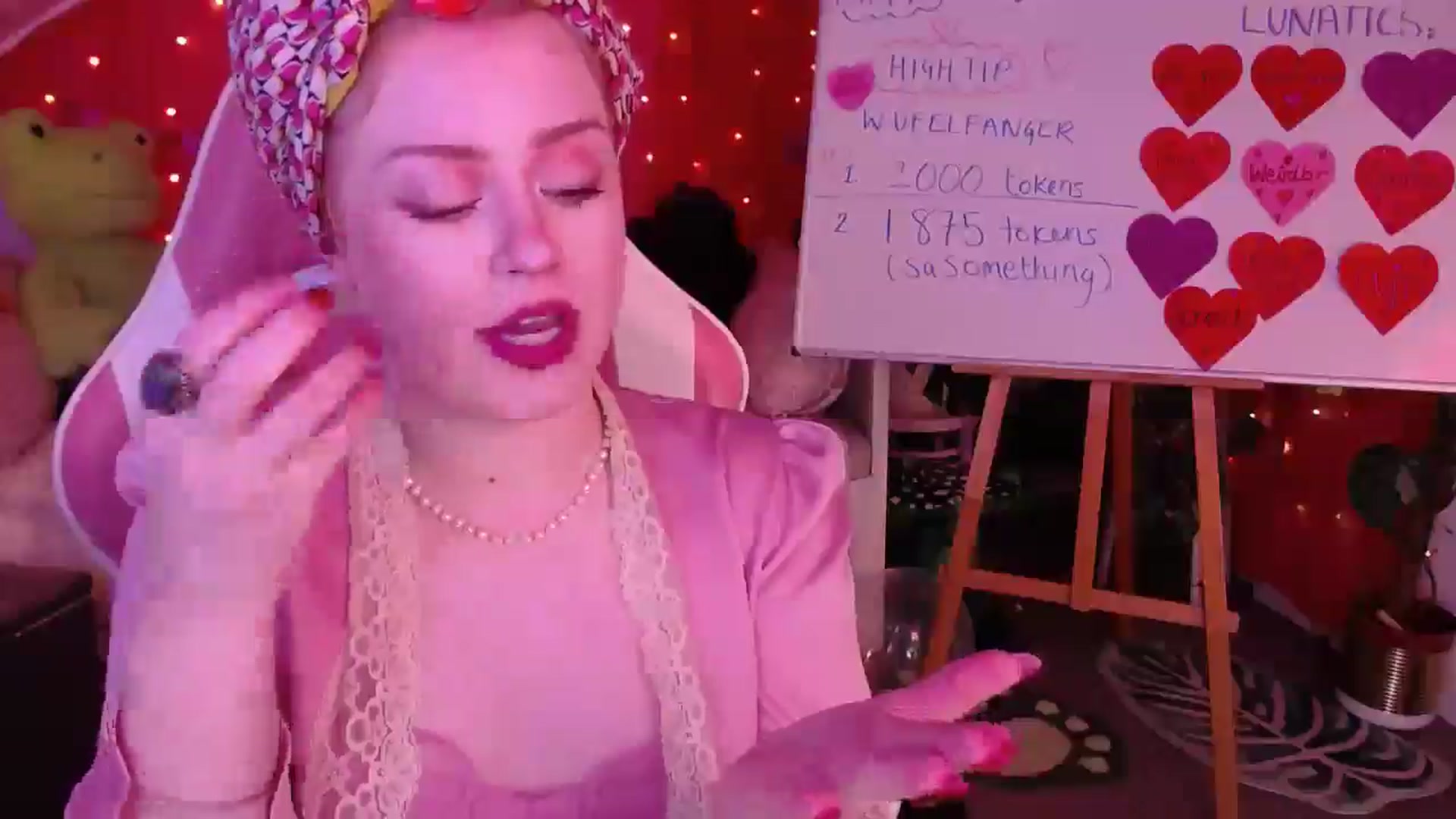 Gallery image thumbnail from LunaRoux's myfreecams stream on, 02/25/2026, 22:03 image 17 of 20