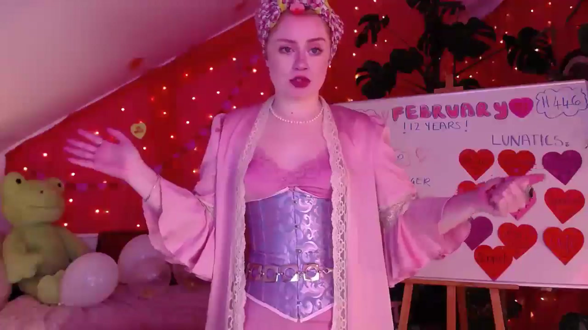 Gallery image thumbnail from LunaRoux's myfreecams stream on, 02/25/2026, 22:03 image 19 of 20