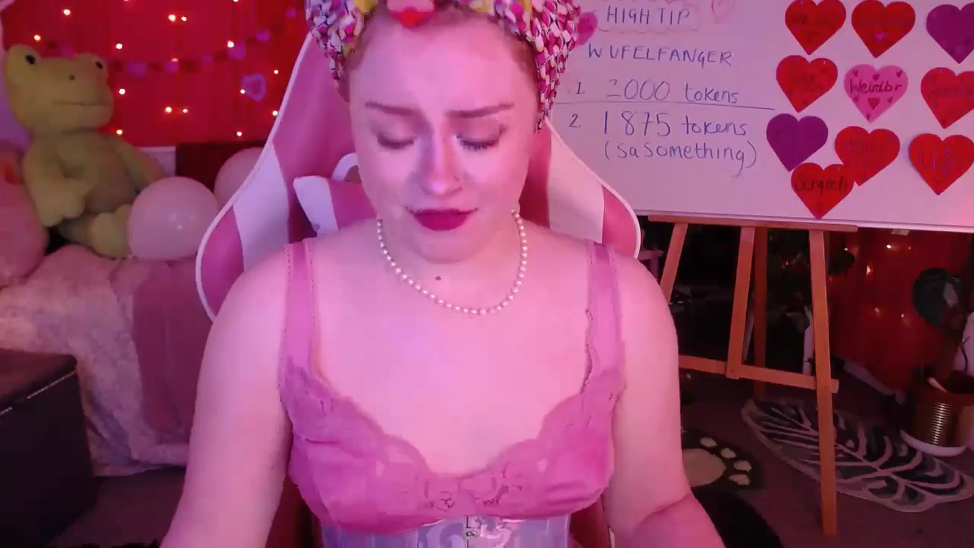 Gallery image thumbnail from LunaRoux's myfreecams stream on, 02/25/2026, 22:38 image 13 of 20