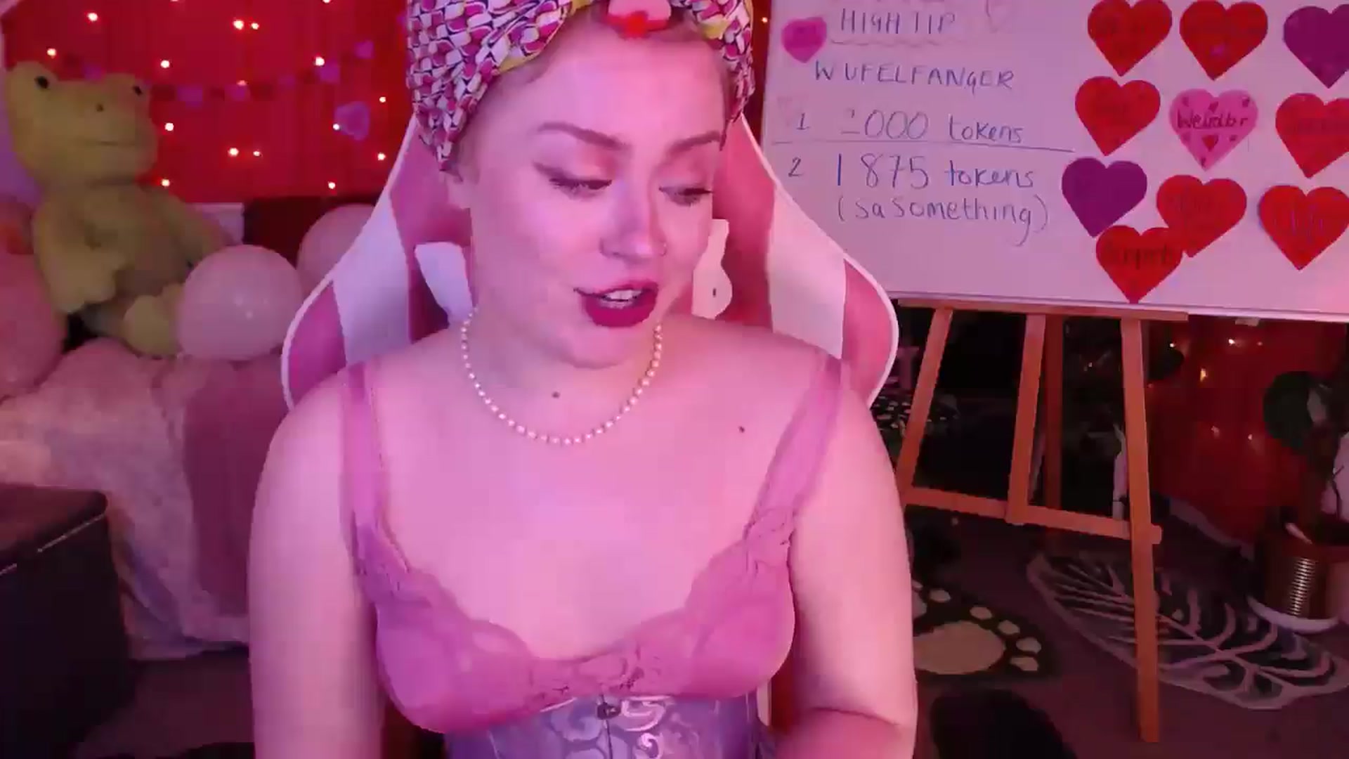 Gallery image thumbnail from LunaRoux's myfreecams stream on, 02/25/2026, 22:38 image 8 of 20