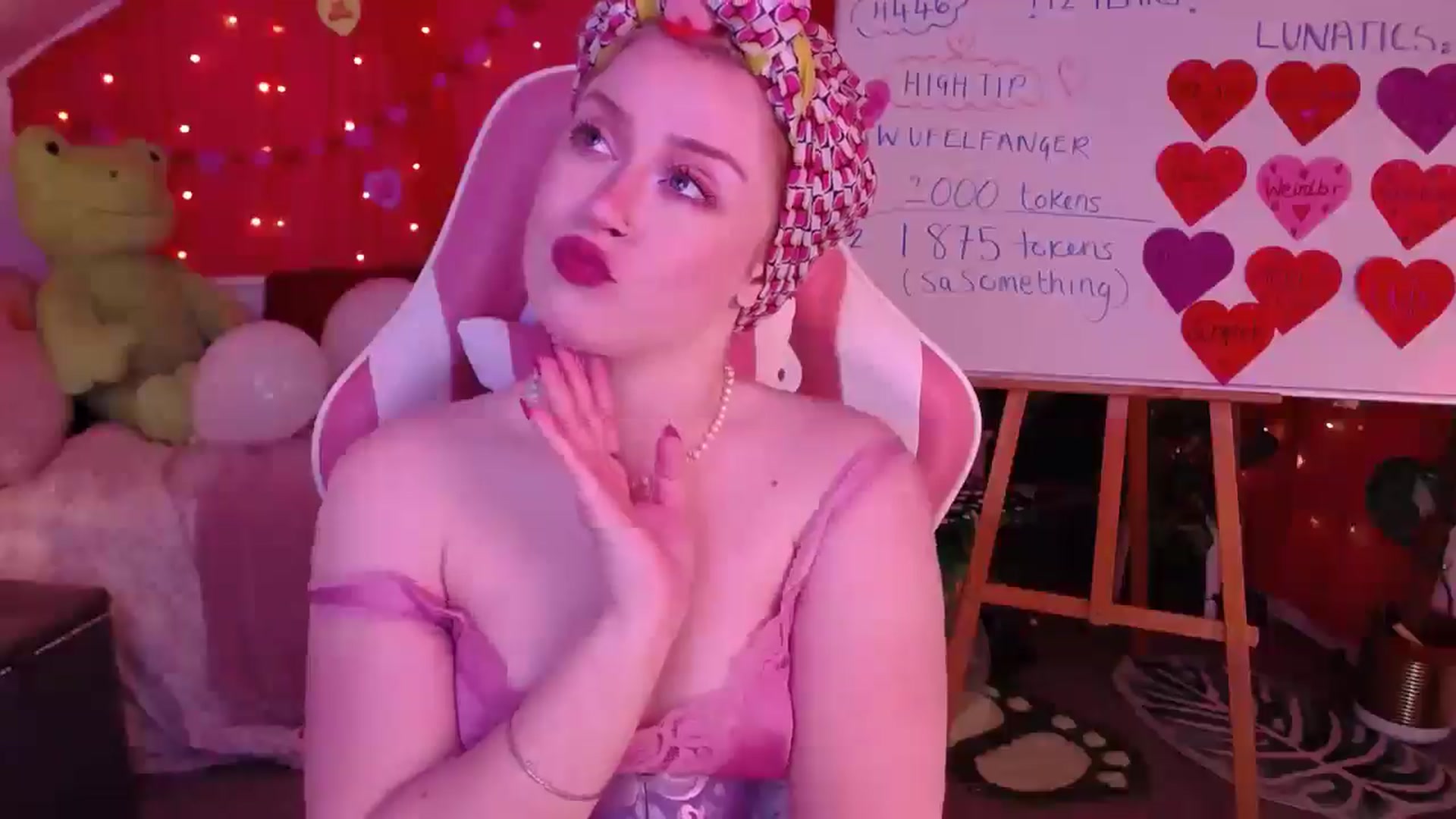 Gallery image thumbnail from LunaRoux's myfreecams stream on, 02/25/2026, 22:38 image 3 of 20