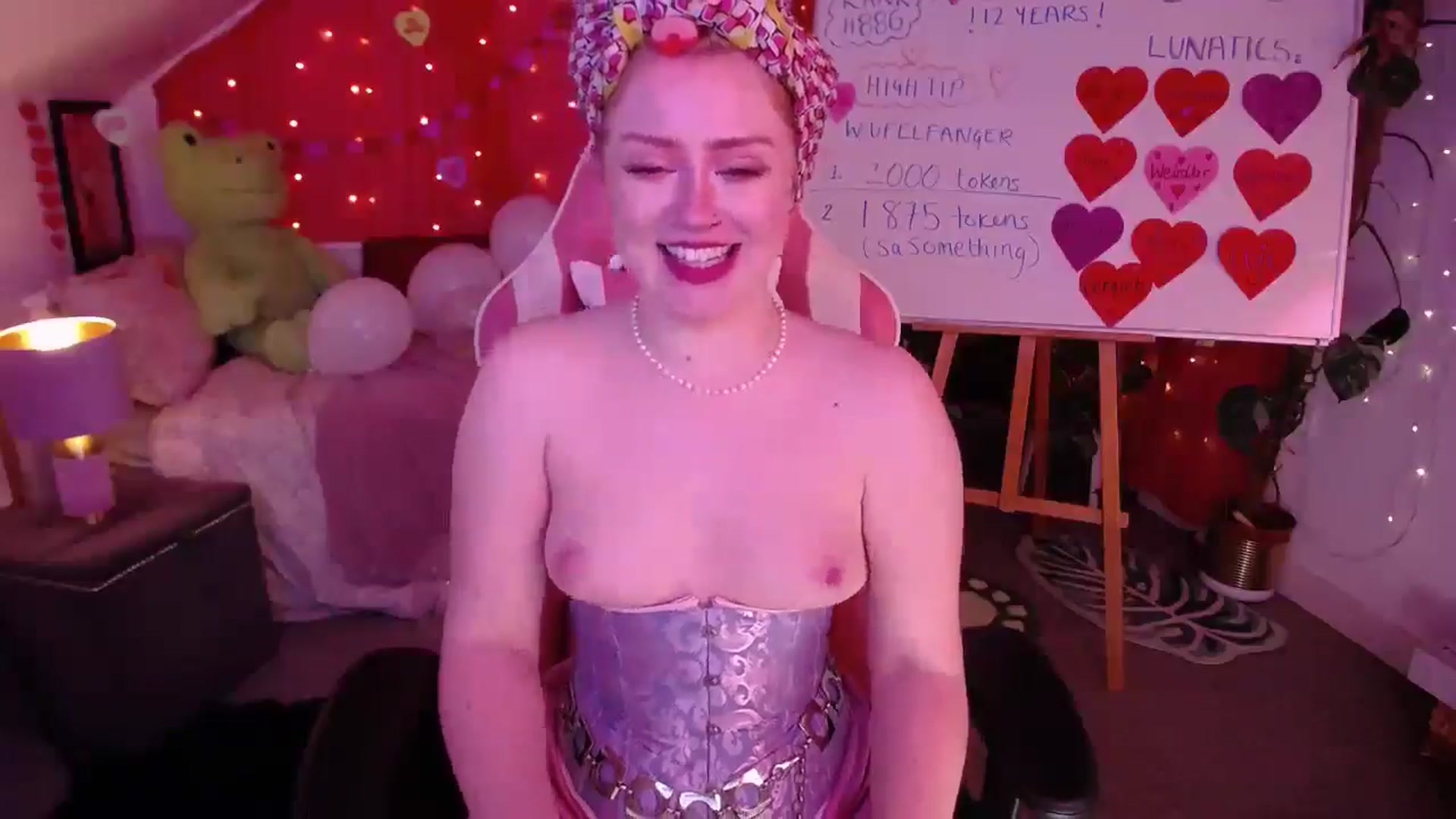 Gallery image thumbnail from LunaRoux's myfreecams stream on, 02/25/2026, 23:28 image 11 of 20