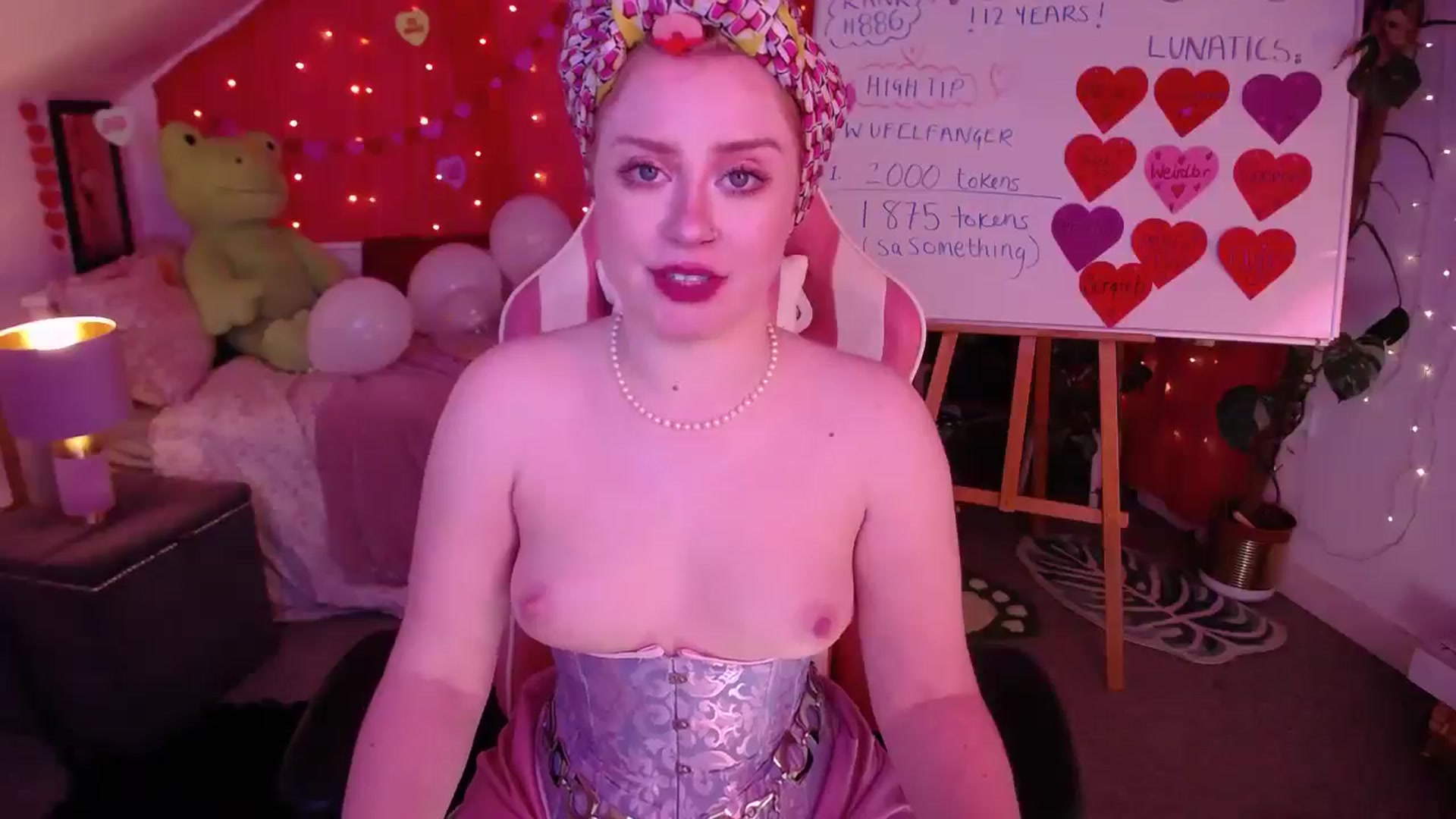 Gallery image thumbnail from LunaRoux's myfreecams stream on, 02/25/2026, 23:28 image 6 of 20