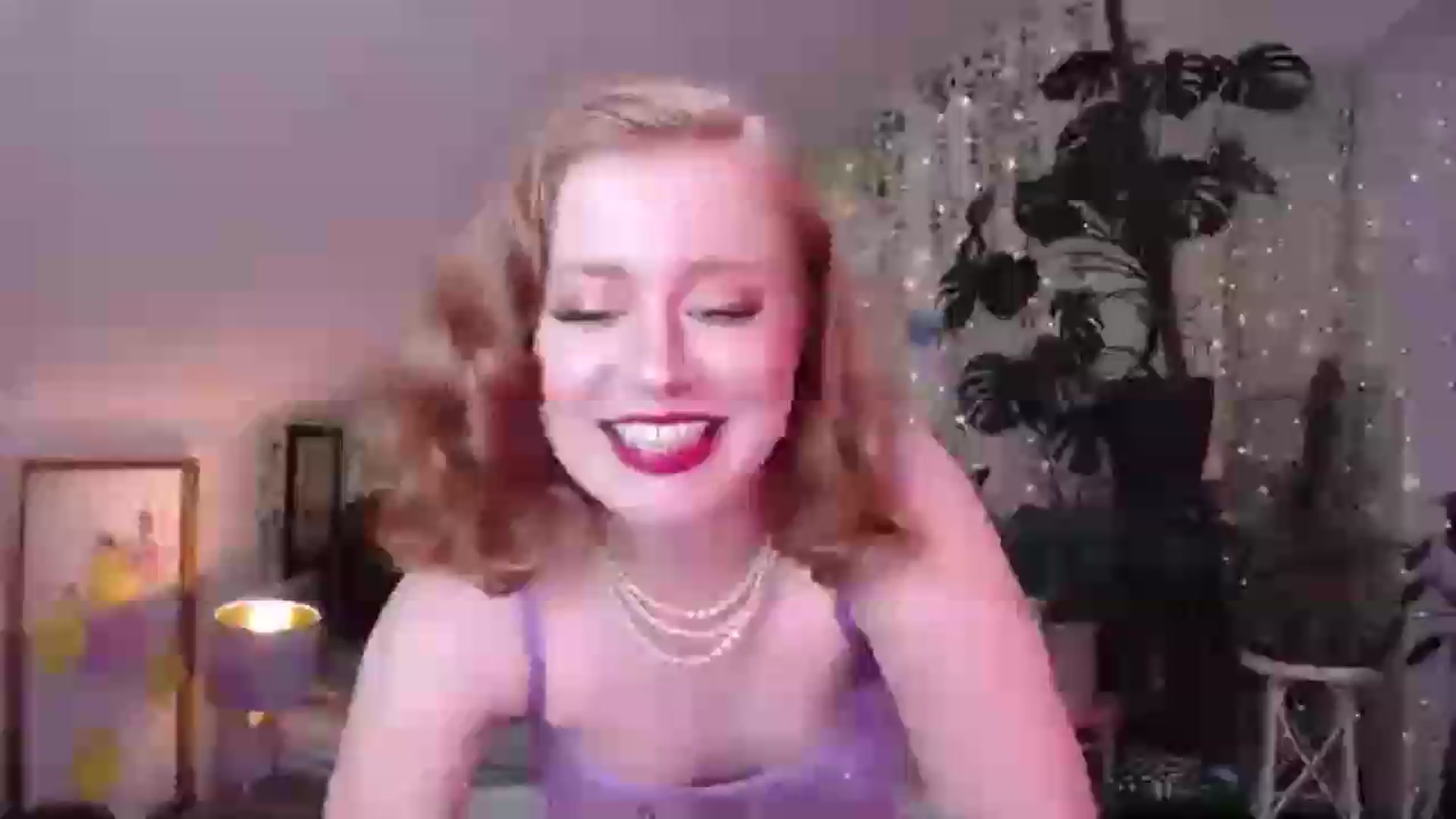 Gallery image thumbnail from LunaRoux's myfreecams stream on, 05/28/2026, 19:18 image 4 of 20