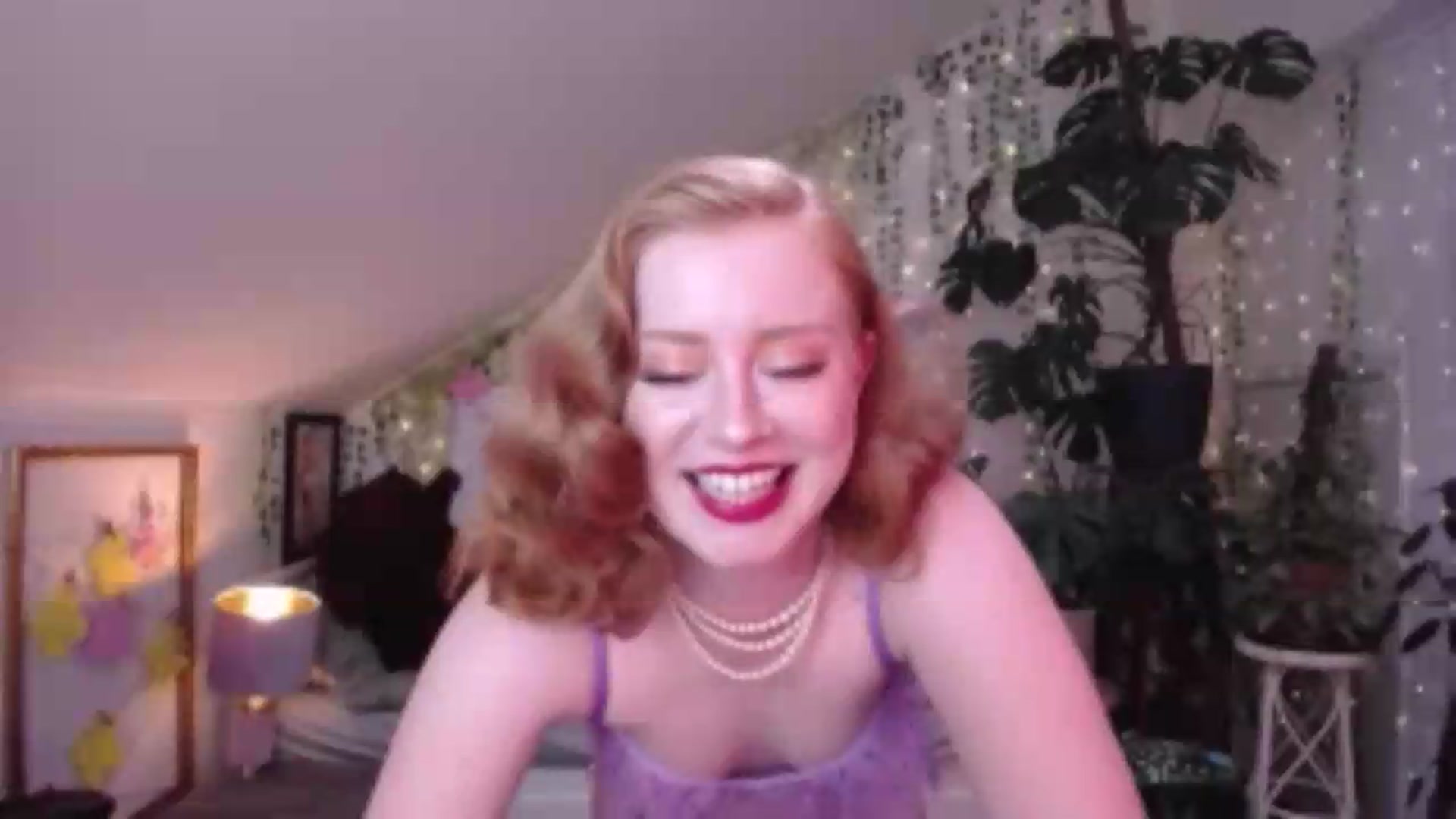 Gallery image thumbnail from LunaRoux's myfreecams stream on, 05/28/2026, 19:18 image 3 of 20